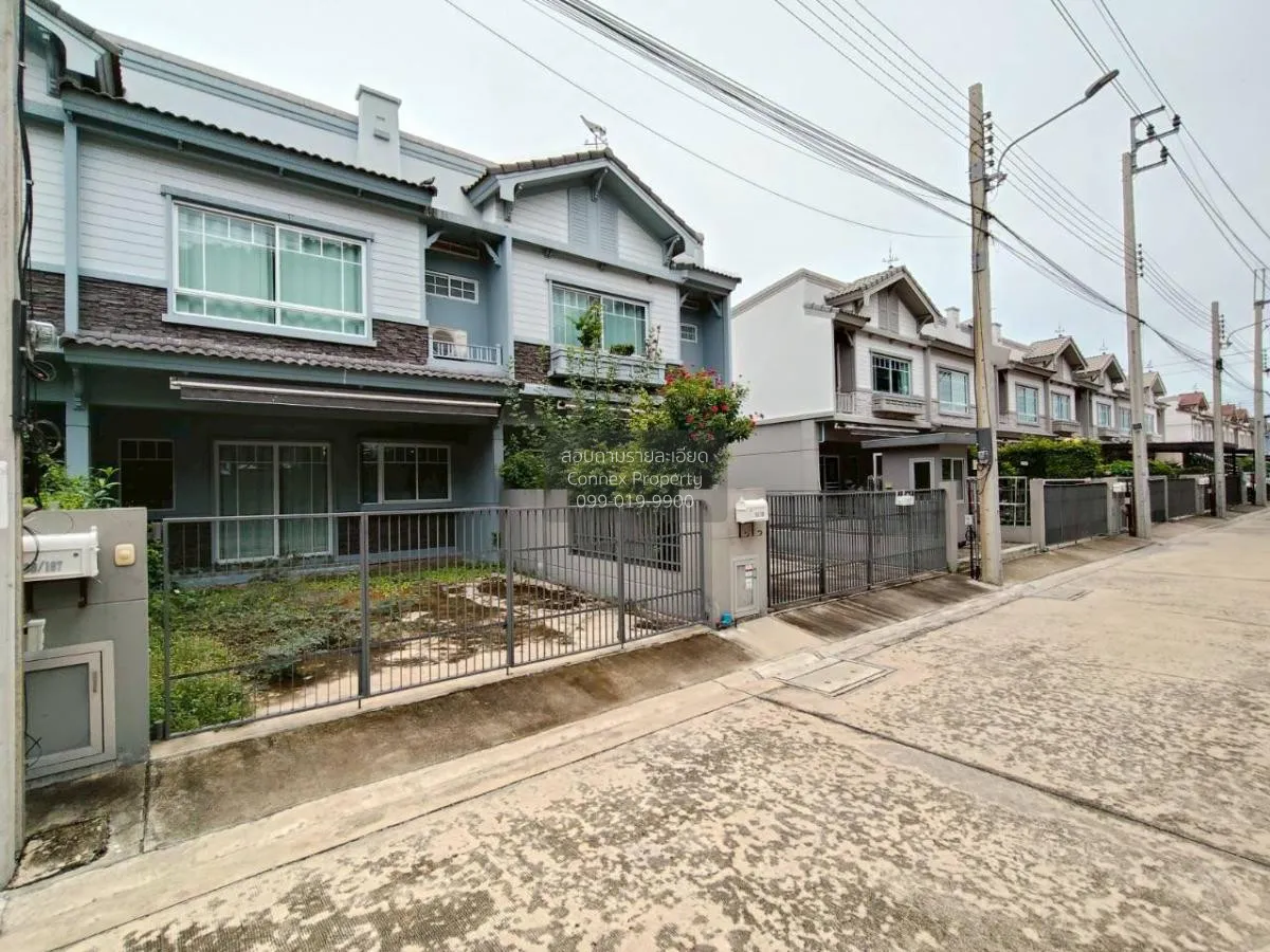 For Sale Townhouse/Townhome  , Indy 2 Srinakarin , Bang Mueang ,  2