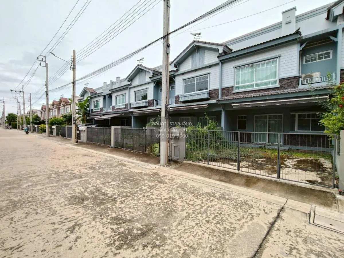 For Sale Townhouse/Townhome  , Indy 2 Srinakarin , Bang Mueang ,  3
