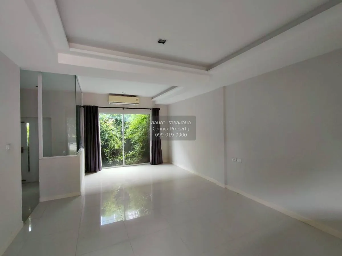 For Sale Townhouse/Townhome  , Indy 2 Srinakarin , Bang Mueang , 