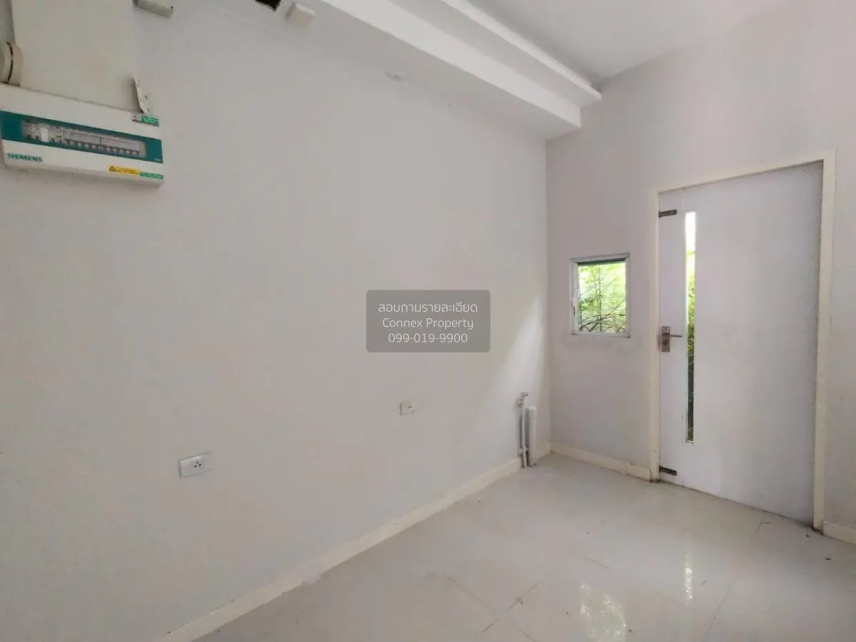 For Sale Townhouse/Townhome  , Indy 2 Srinakarin , Bang Mueang , 