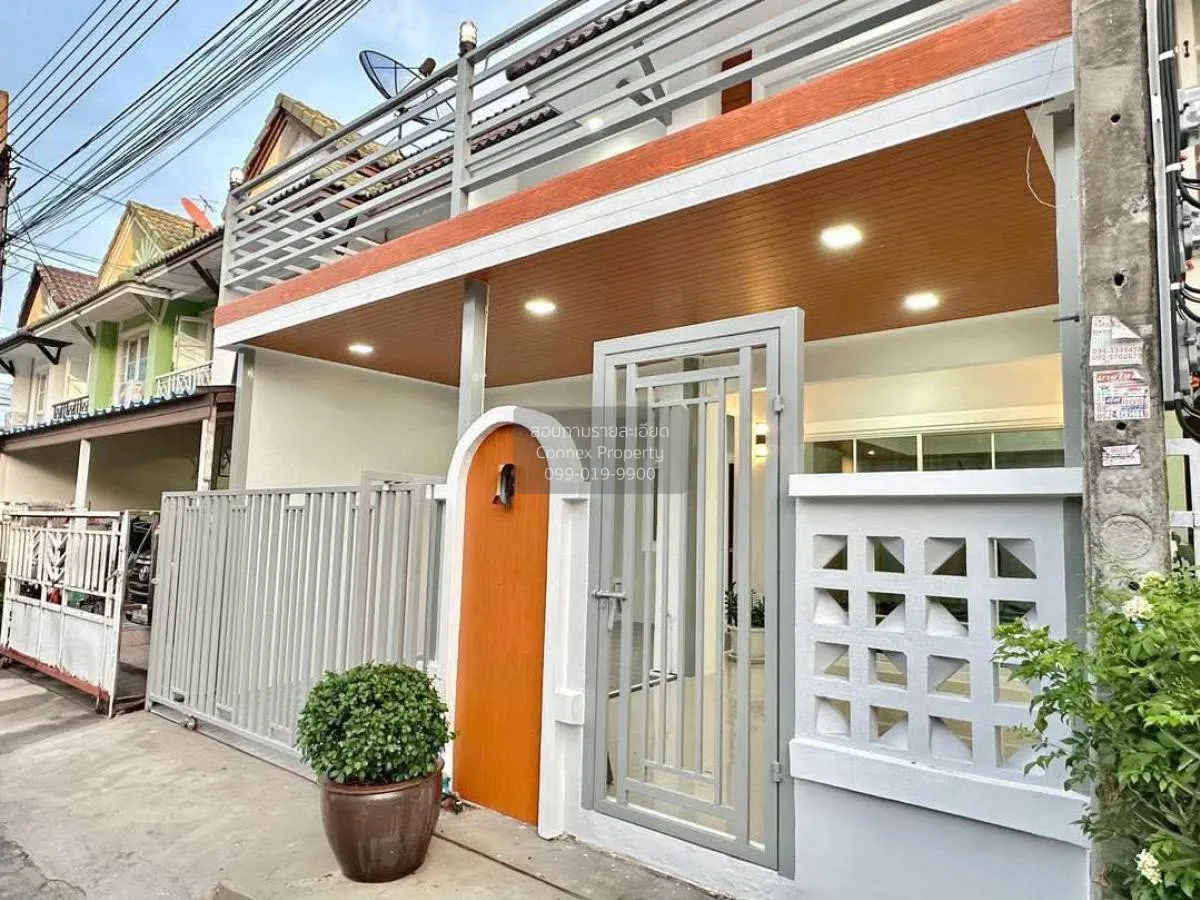 For Sale Townhouse/Townhome  , Baan Pruksa 14 A Bangbuathong , ne 3