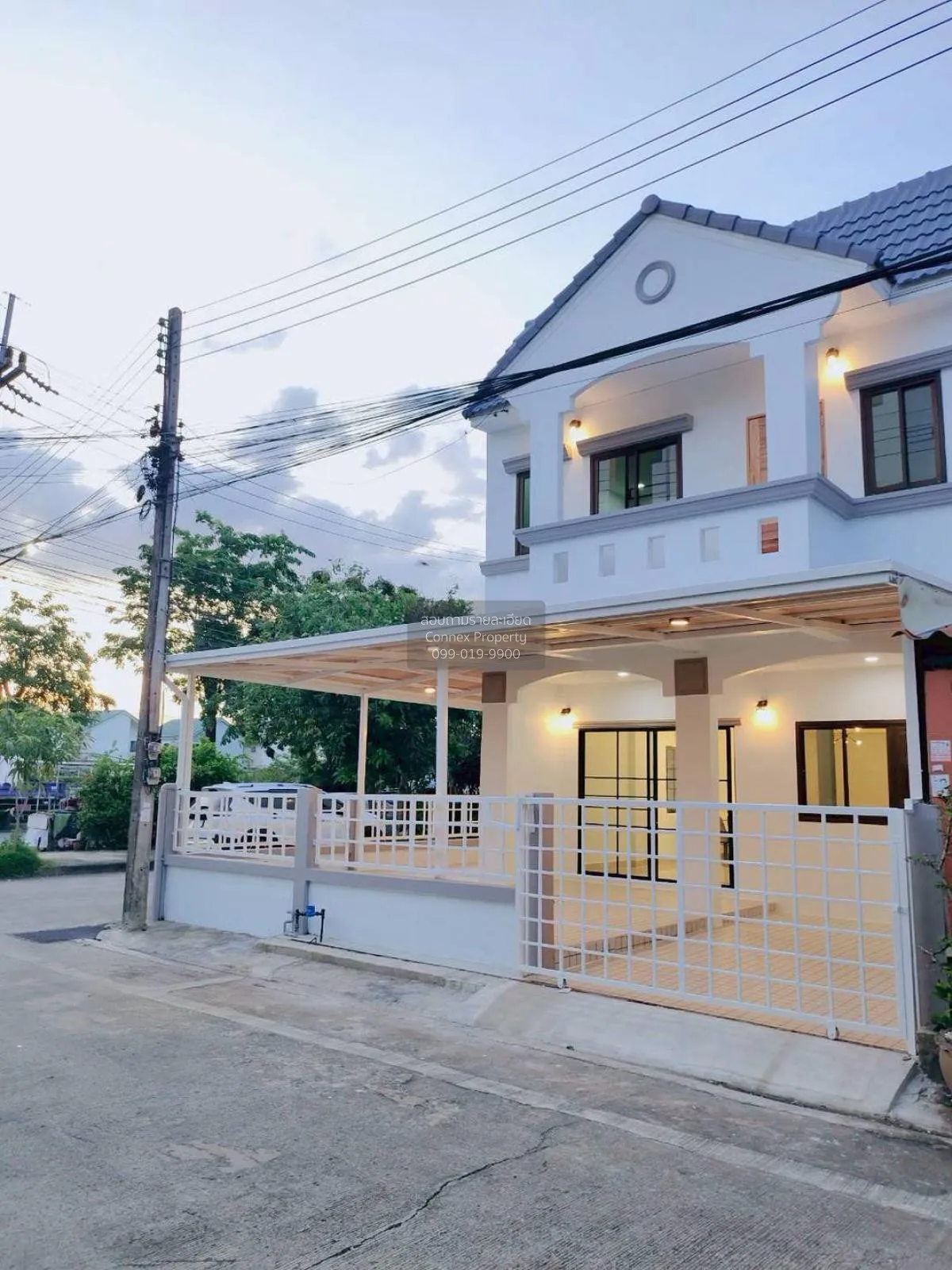 ขายทาวน์เฮ้าส์/ทาวน์โฮม  บ้านฟ้ารังสิต คลอง 4 หน้ากว้าง รีโนเวทให 1