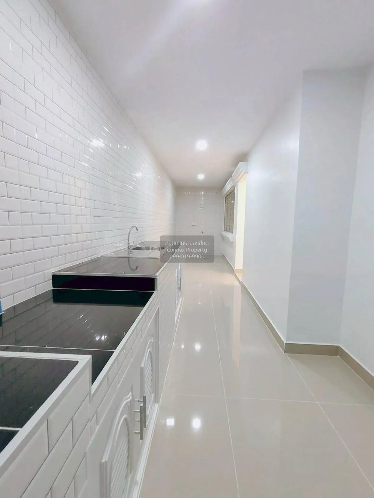 ขายทาวน์เฮ้าส์/ทาวน์โฮม  บ้านฟ้ารังสิต คลอง 4 หน้ากว้าง รีโนเวทให