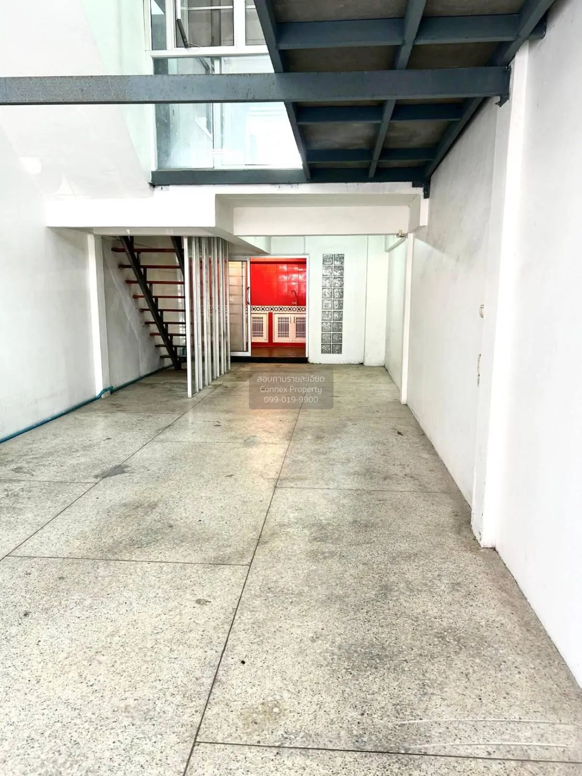 For Sale Townhouse/Townhome  , Yoocharoen Vibhavadi , wide fronta 2