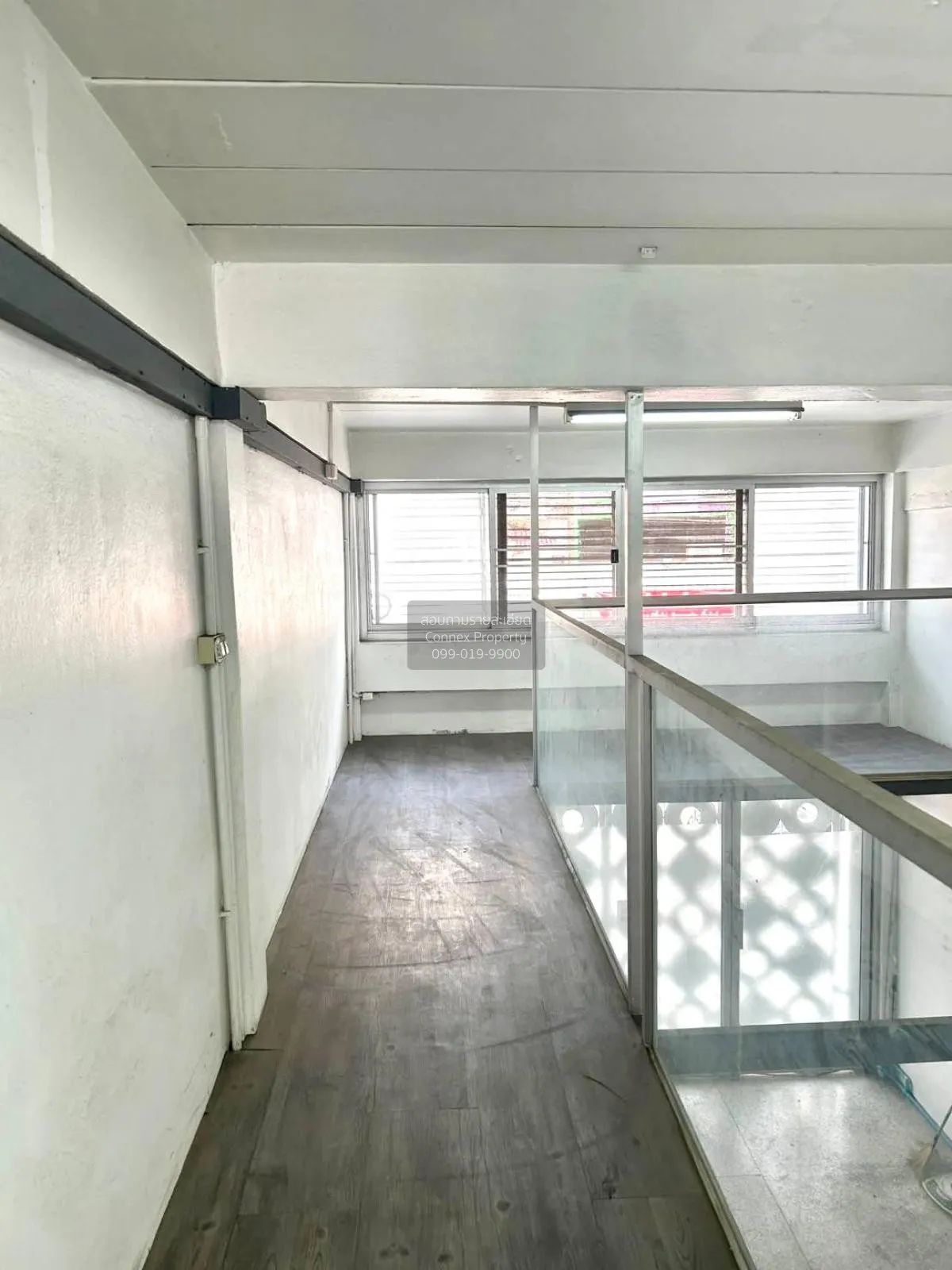 For Sale Townhouse/Townhome  , Yoocharoen Vibhavadi , wide fronta