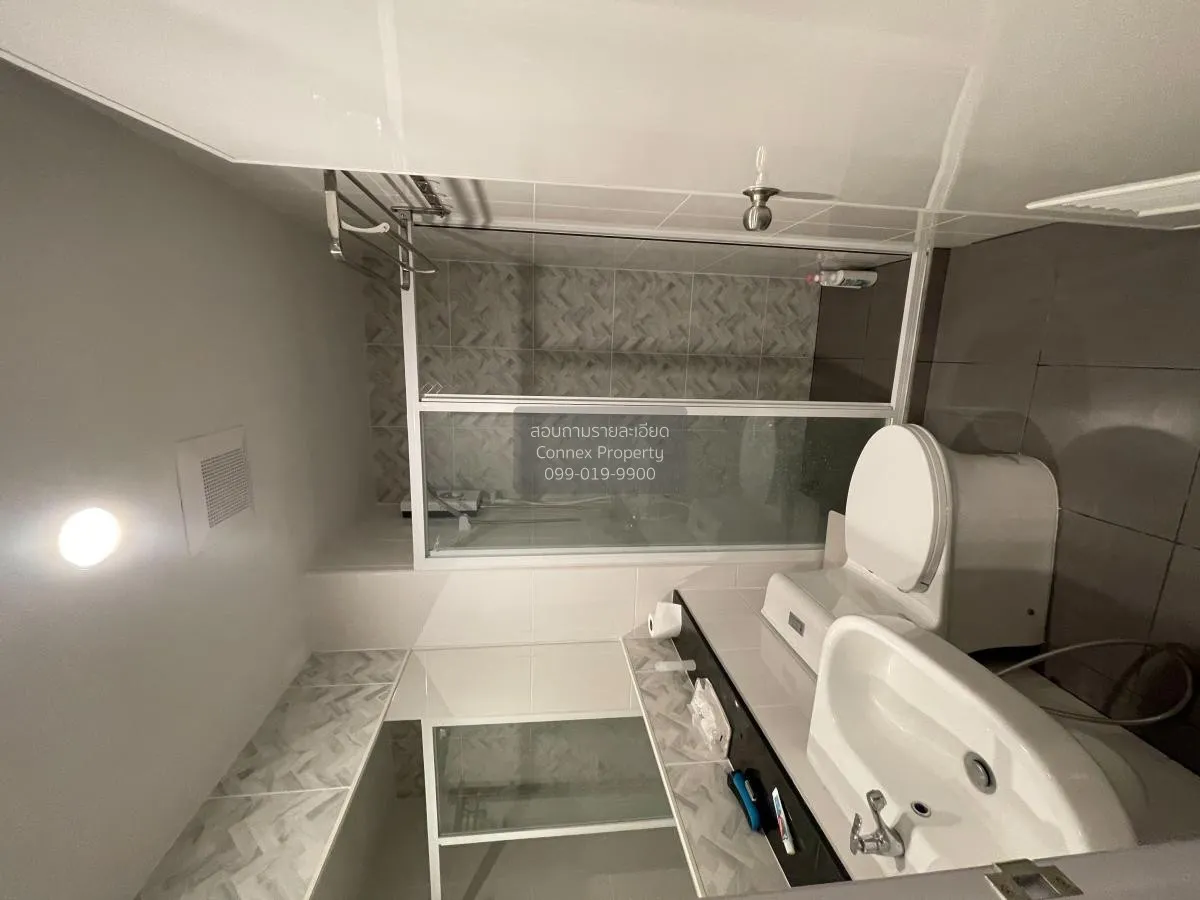 เช่าคอนโด  รีเจ้นท์ โฮม บางนา (โครงการใหม่) บางนา เขต บางนา กรุงเ