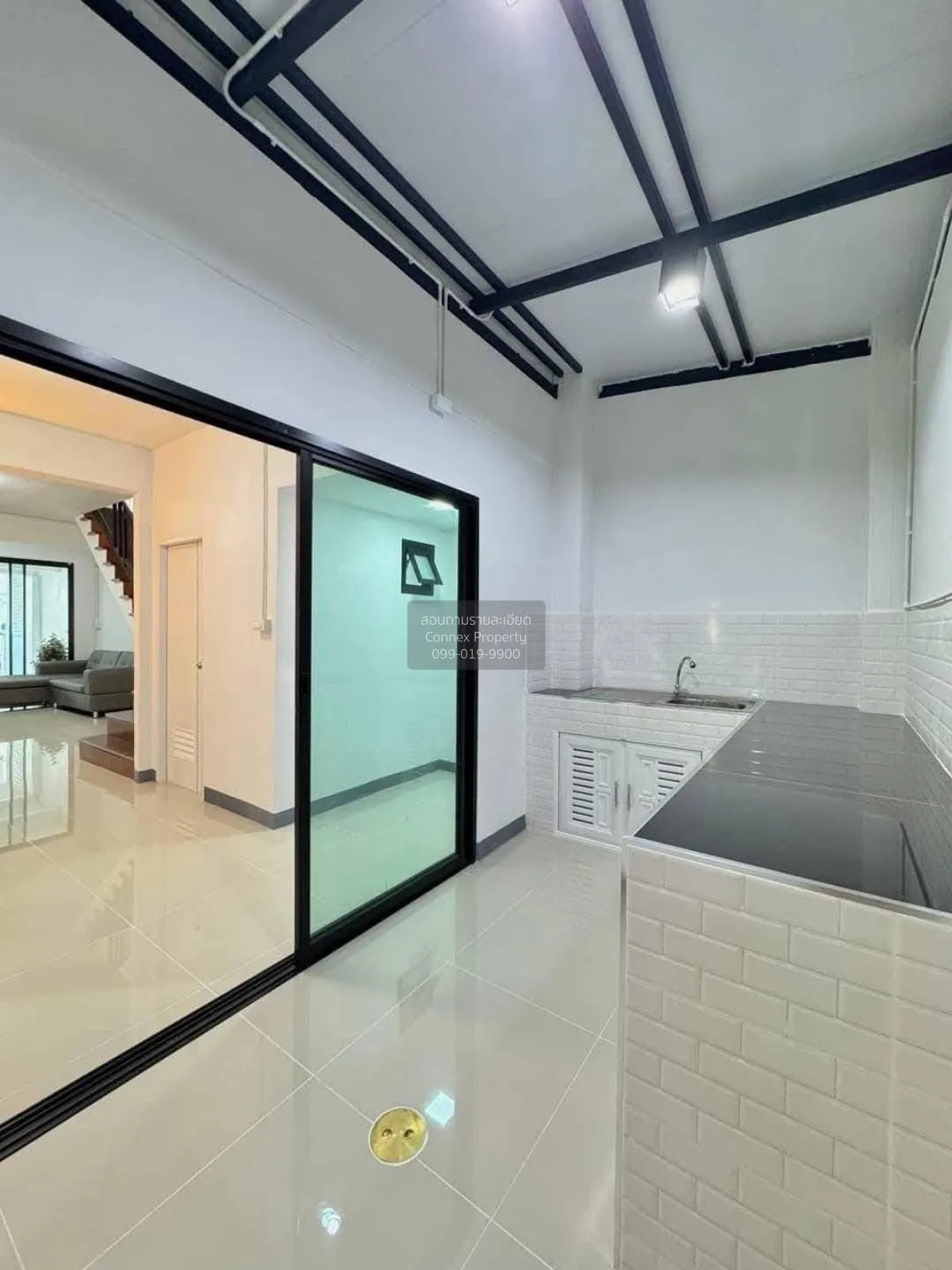 ขายทาวน์เฮ้าส์/ทาวน์โฮม  เรวดี 1 ตลาดขวัญ เมืองนนทบุรี นนทบุรี CX