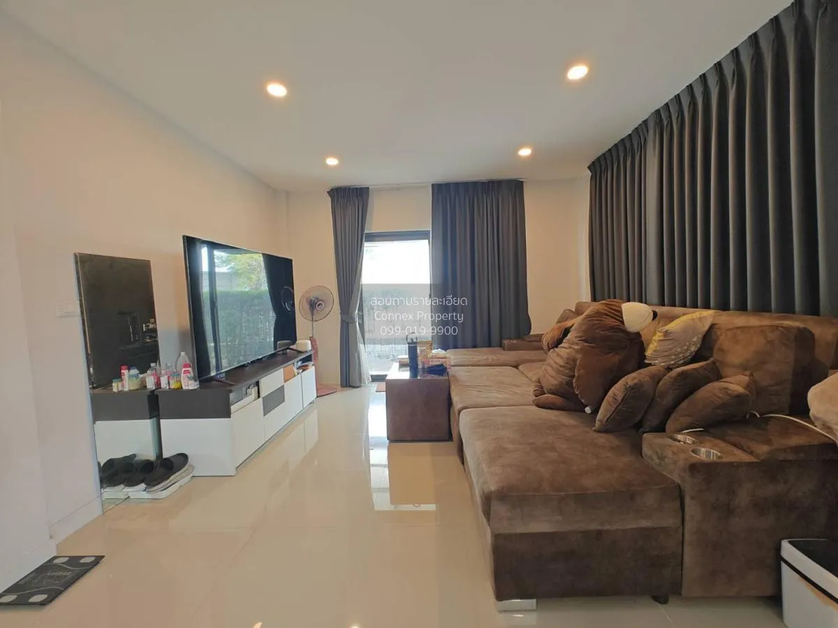 ขายบ้าน  เซนโทร วงแหวน - จตุโชติ ห้องมุม หน้ากว้าง สามวาตะวันตก เ