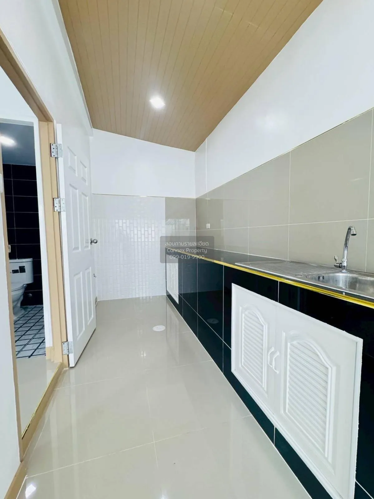 For Sale Townhouse/Townhome  , Pruksa 30 Baan Kluay-Sai Noi , new