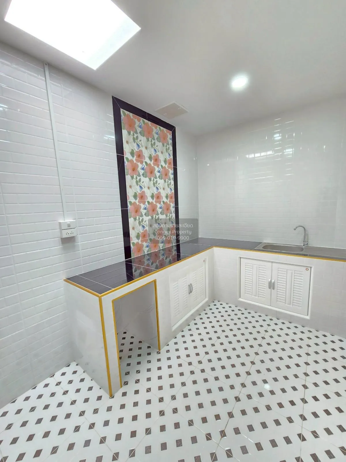 For Sale Townhouse/Townhome  , Baan Saengtawan , Bueng Nam Rak , 