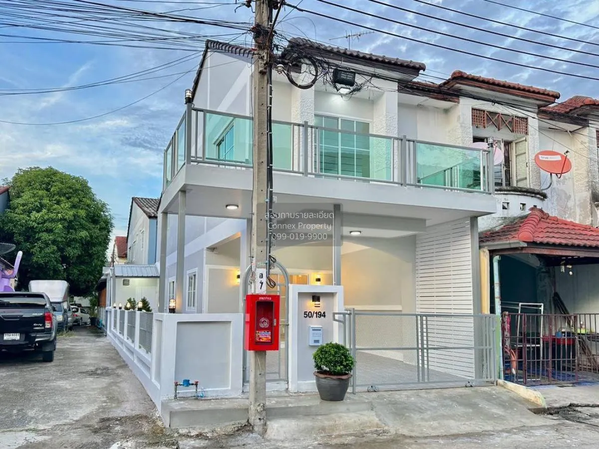 For Sale Townhouse/Townhome  , Baan Nanthicha 3/8 , wide frontage 1