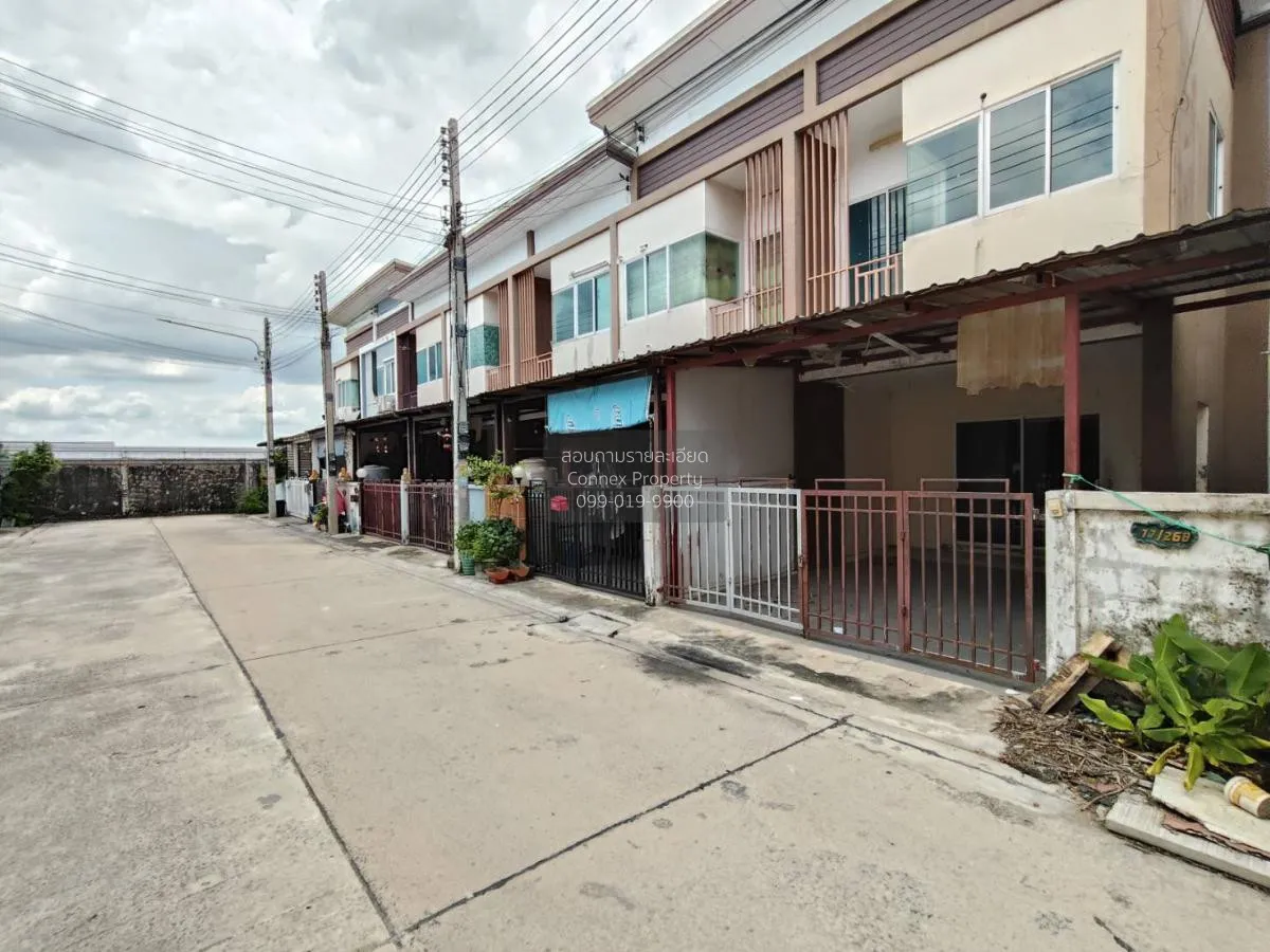 ขายทาวน์เฮ้าส์/ทาวน์โฮม  เค.ซี. คลัสเตอร์ นิมิตรใหม่ หน้ากว้าง ลำ 3