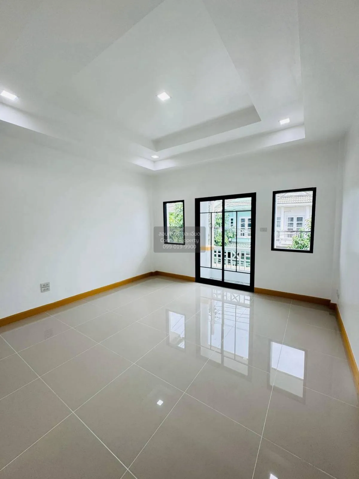 ขายทาวน์เฮ้าส์/ทาวน์โฮม  ดิเอมเมอรัลด์ พาร์ค 3 บางพลับ ปากเกร็ด น