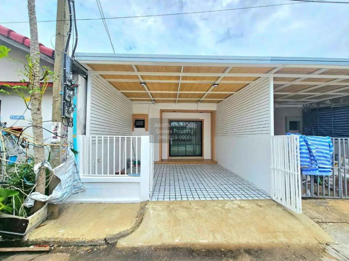 For Sale Townhouse/Townhome  , Phimonrat 1 , wide frontage , newl 1