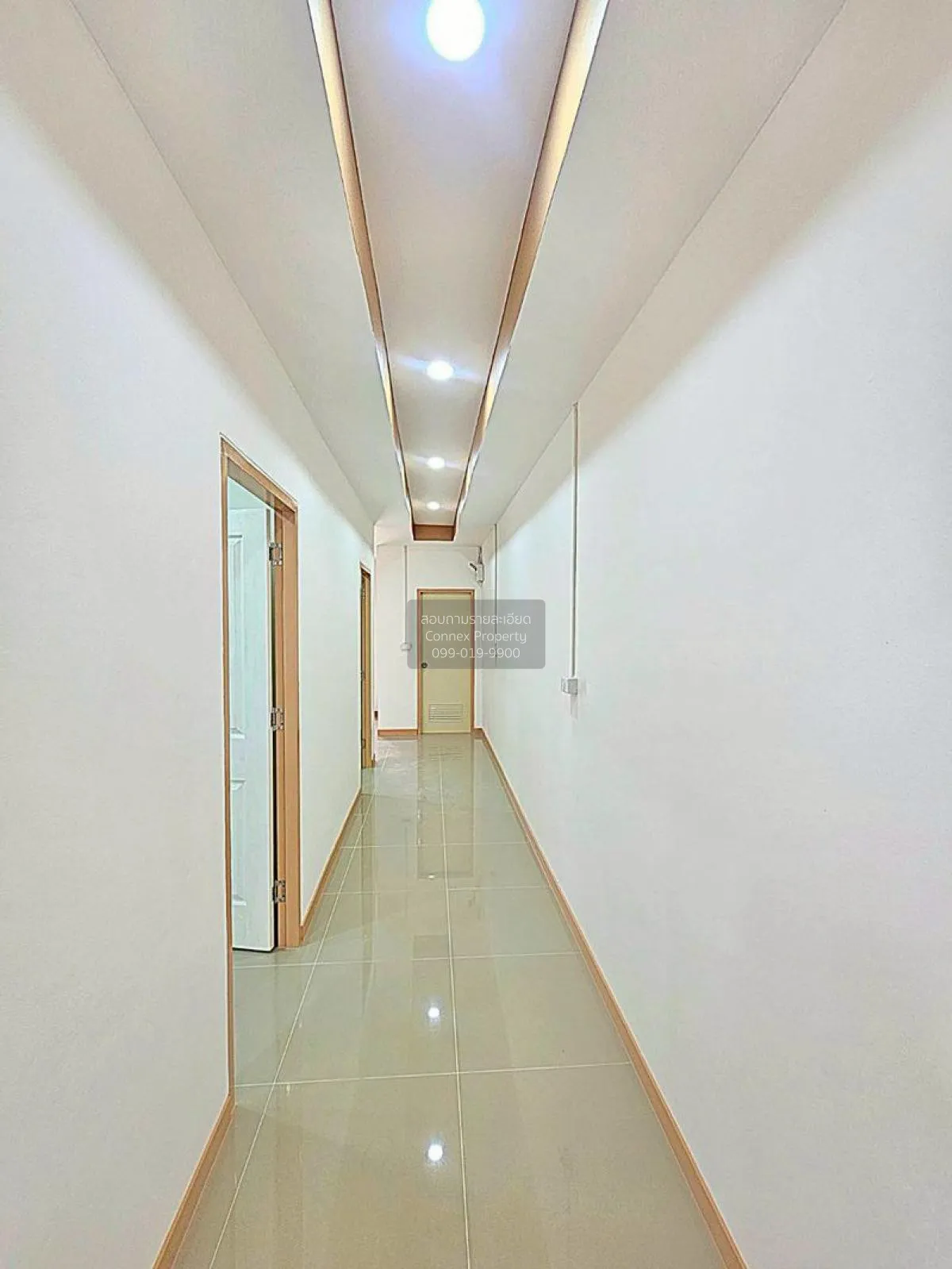 For Sale Townhouse/Townhome  , Phimonrat 1 , wide frontage , newl