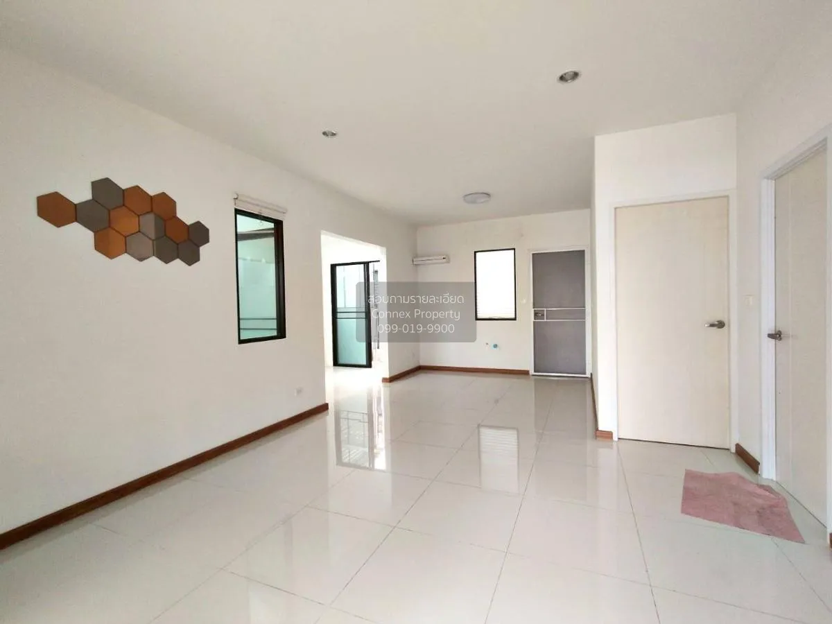 For Sale Townhouse/Townhome  , The Trust Ratchaphruek-Rattanathib