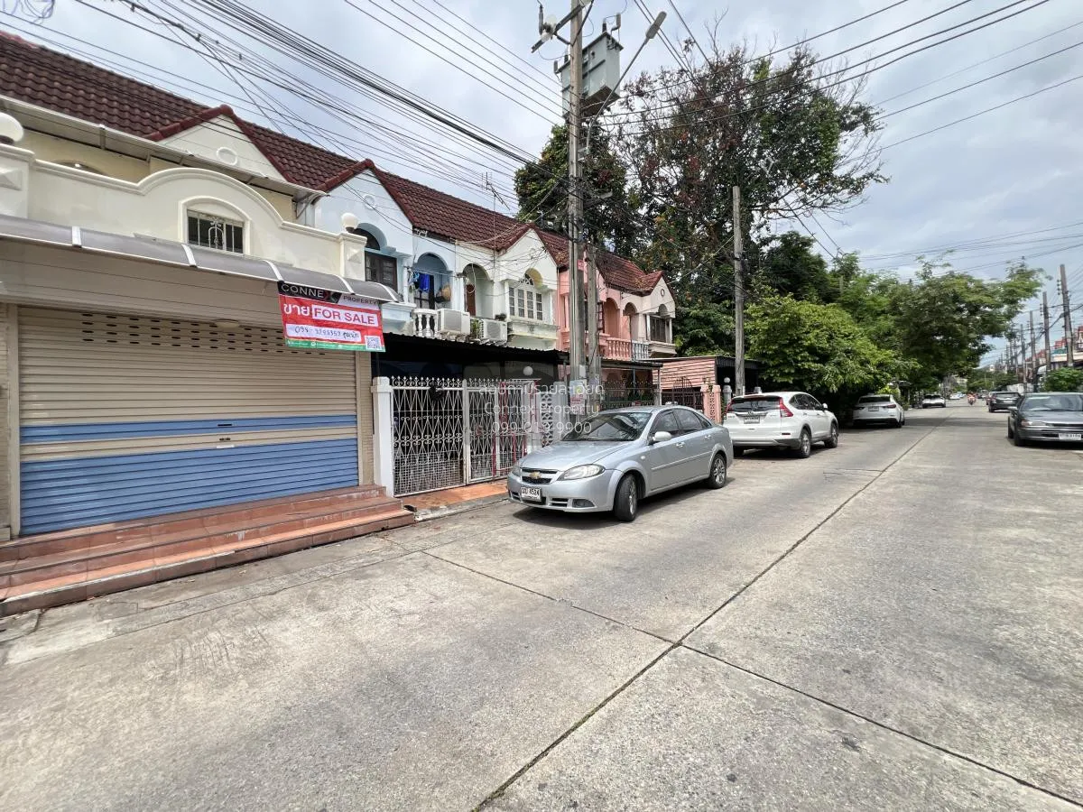 ขายทาวน์เฮ้าส์/ทาวน์โฮม  บ้านฉัตรเกล้า วิลล่า นวลจันทร์ เขต บึงกุ 3