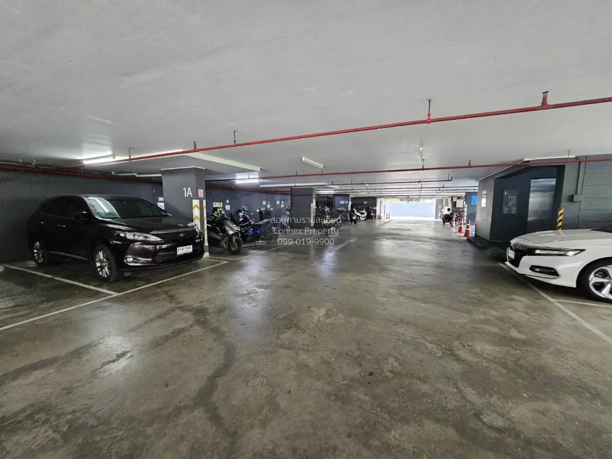 ขายคอนโด  รีเฟล็คชั่น จอมเทียนบีช พัทยา วิวสวย ชั้นสูง ห้องมุม วิ