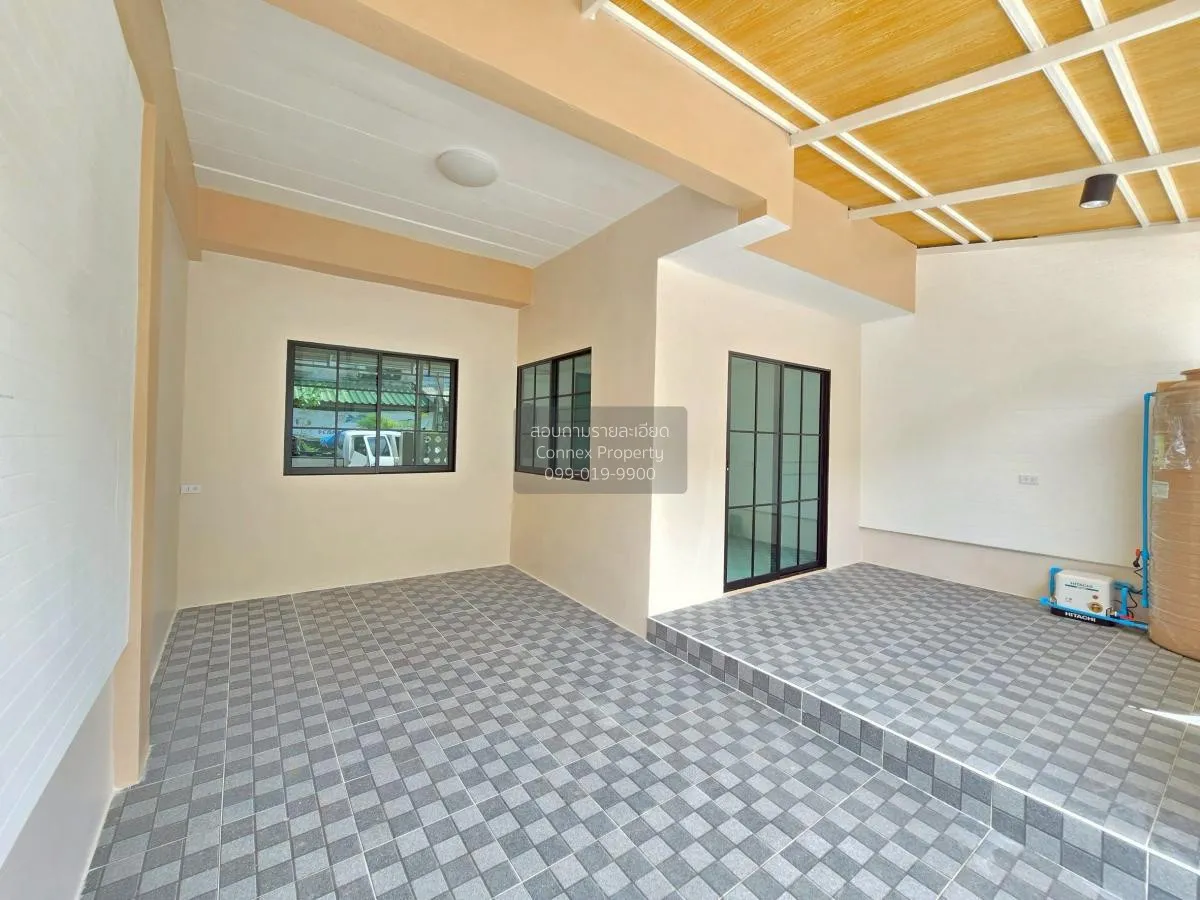 For Sale Townhouse/Townhome  , Narisara khong 11 , Bueng Nam Rak  4