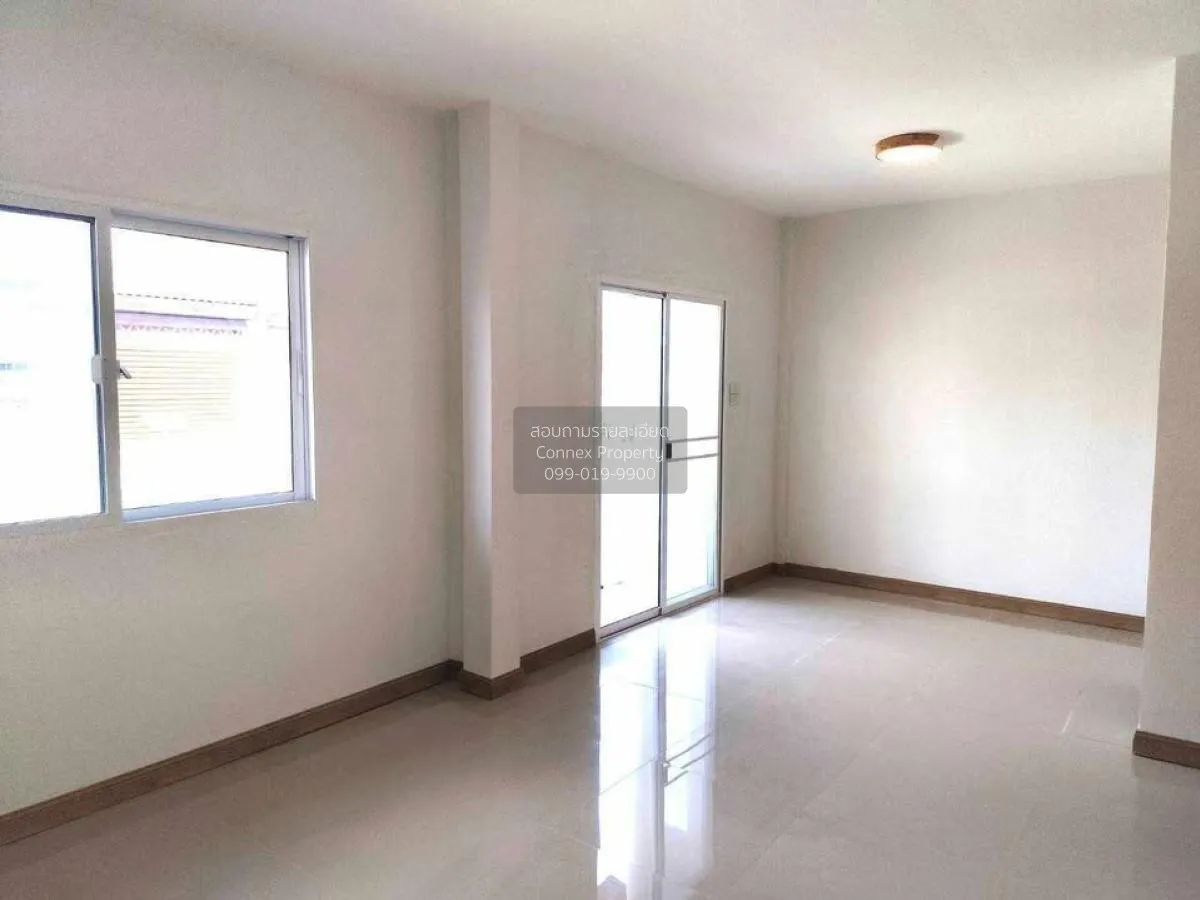 ขายทาวน์เฮ้าส์/ทาวน์โฮม  บ้านวรารักษ์ รามอินทรา MRT-เศรษฐบุตรบำเพ