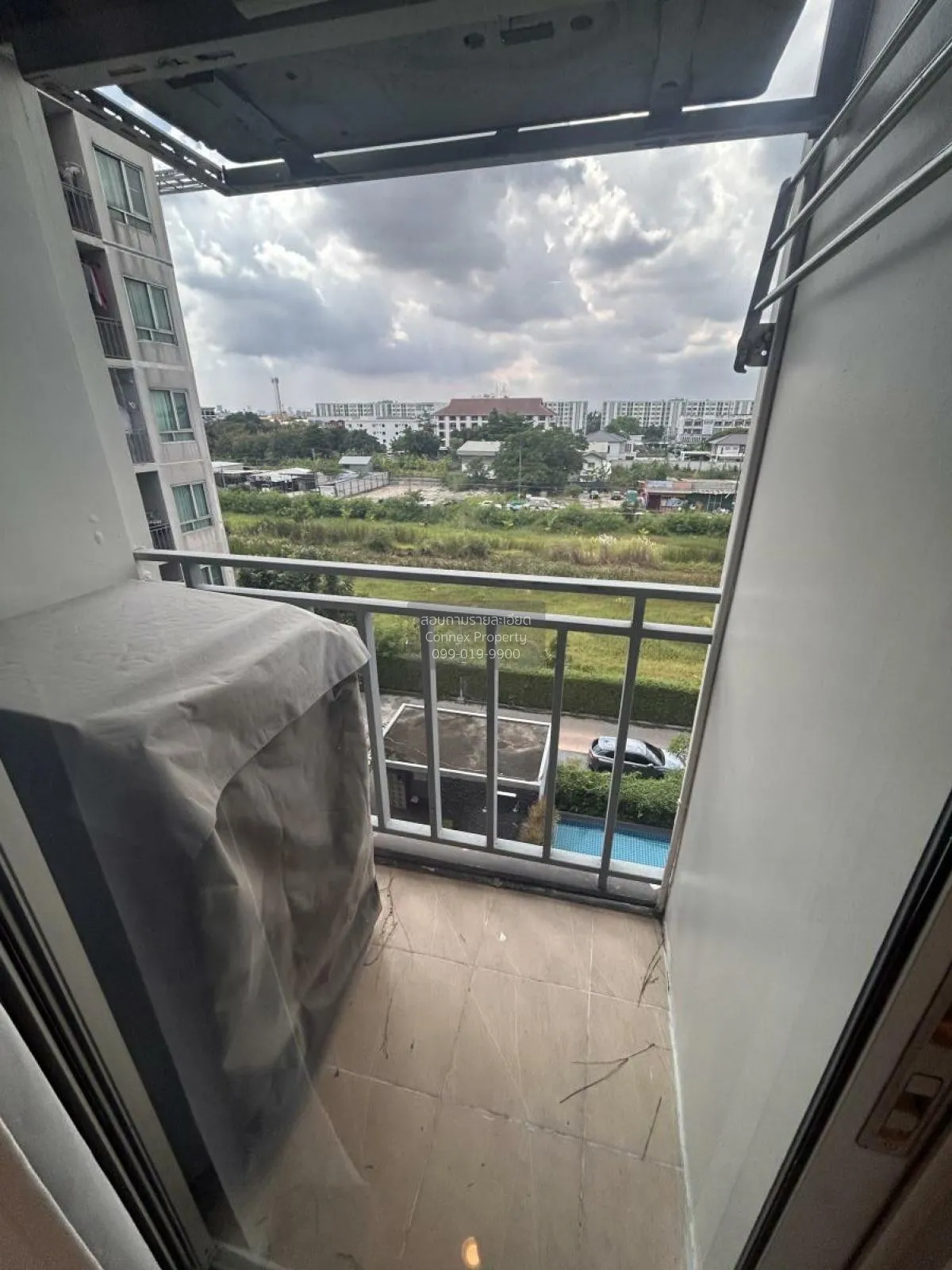 For Rent Condo , Iris Avenue Onnut - Wongwaen , ARL-Lat Krabang ,