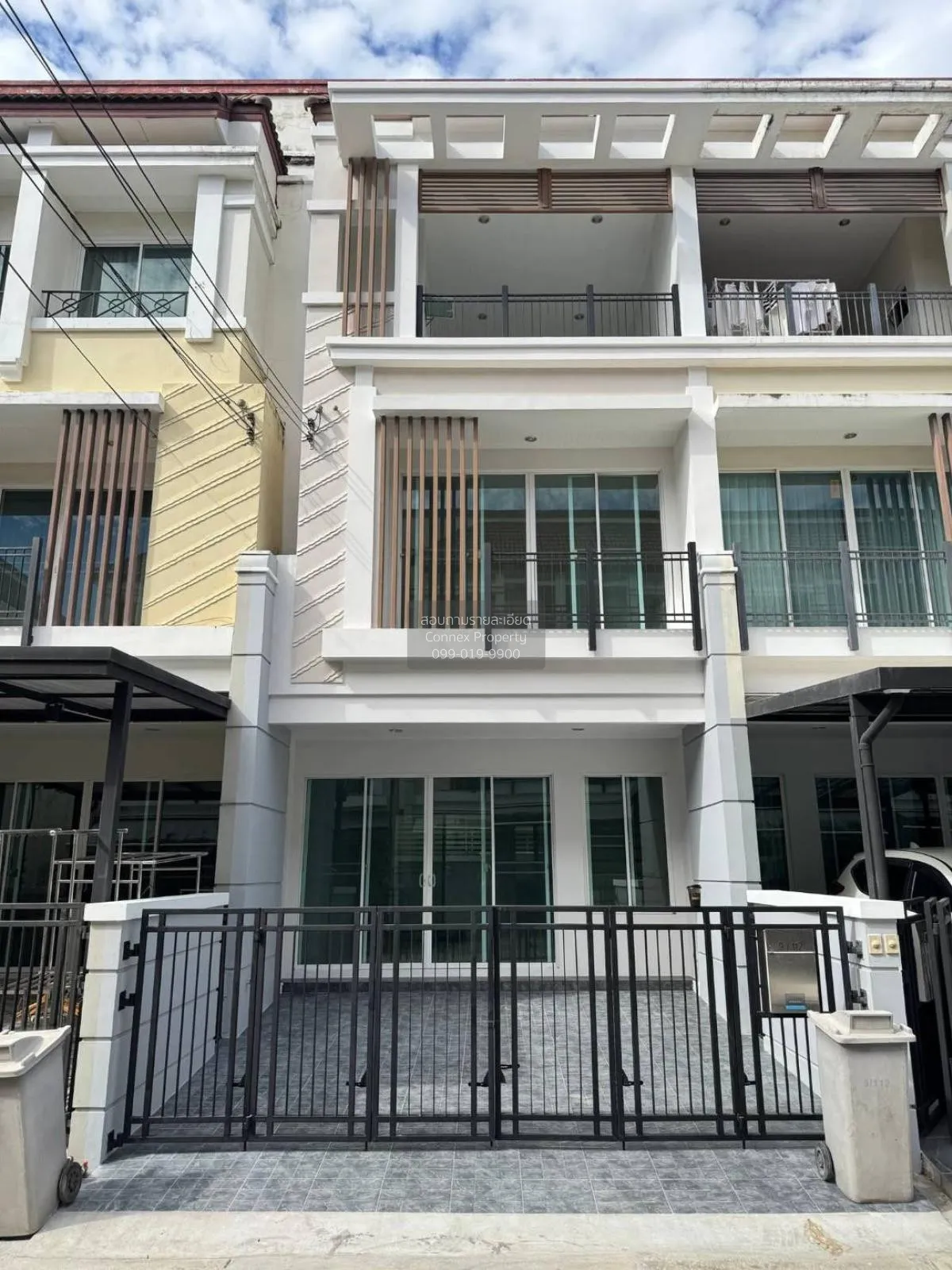 For Sale Townhouse/Townhome  , Baan Klang Muang Urbanion Kaset-Na 1