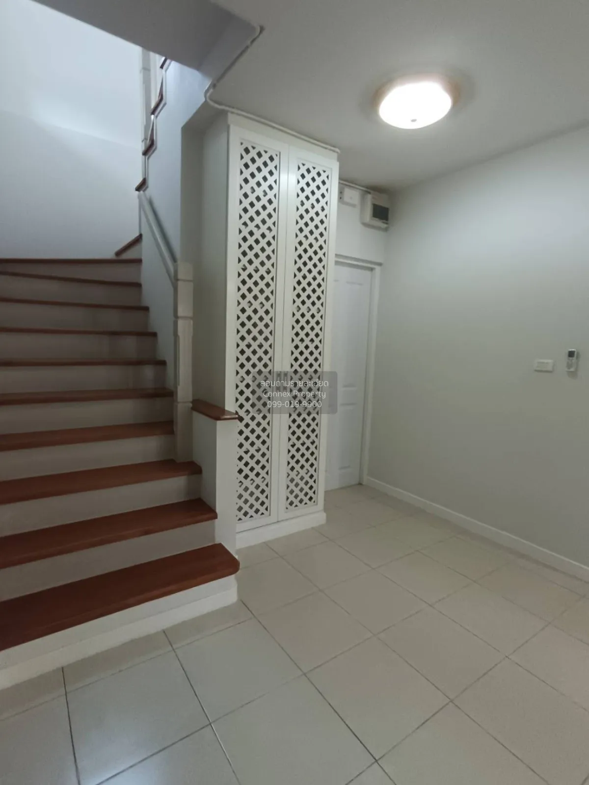 For Sale House , Chollada Suvarnabhumi , Sisa Chorakhe Noi , Bang