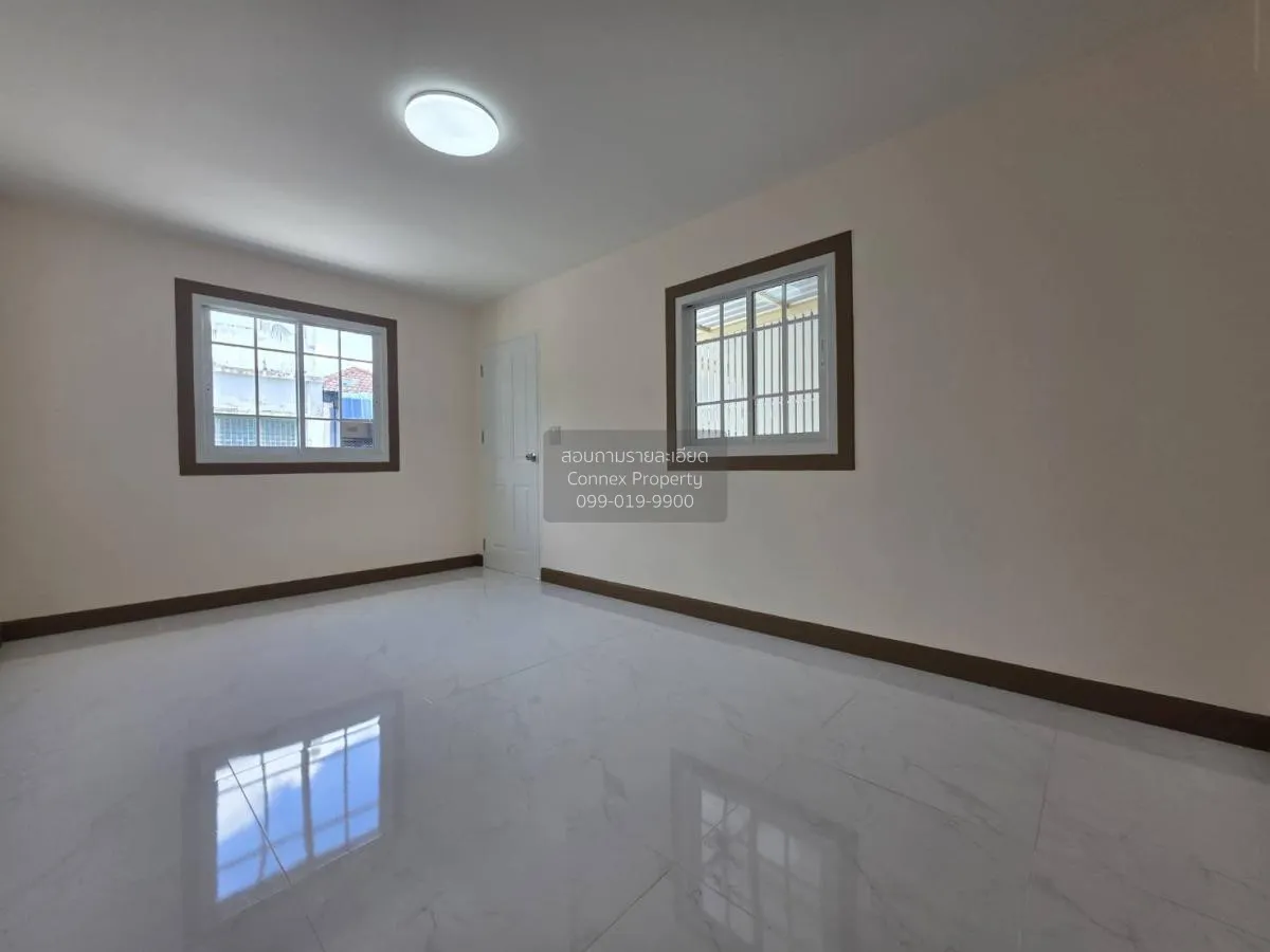 For Sale Townhouse/Townhome  , Baan Arsa House 5 , newly renovate