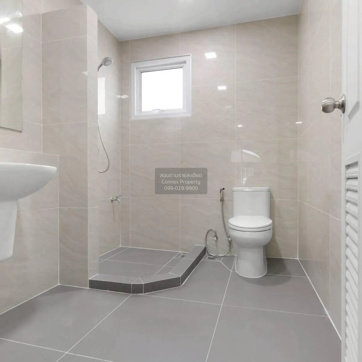 For Sale House , Manthana Ratchapruek Village , Bang Krang , Muea