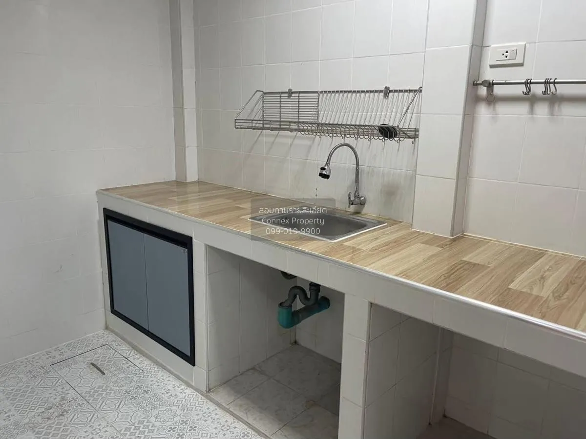 ขายทาวน์เฮ้าส์/ทาวน์โฮม  พาร์ค แกลเลอรี่ ศรีนครินทร์ หน้ากว้าง บา