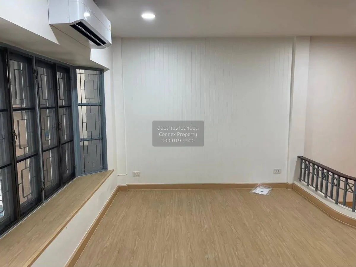 For Rent Townhouse/Townhome  , Park Gallery Srinakarin , wide fro 3