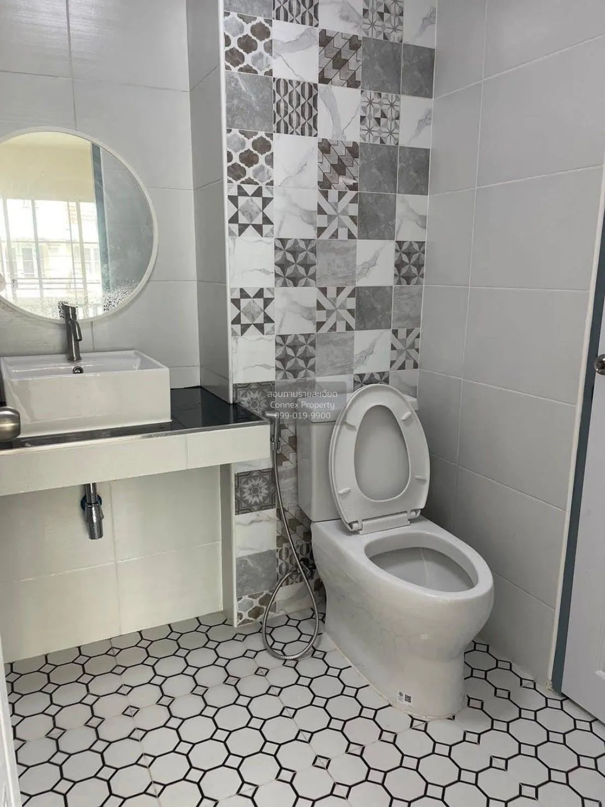 For Rent Townhouse/Townhome  , Park Gallery Srinakarin , wide fro