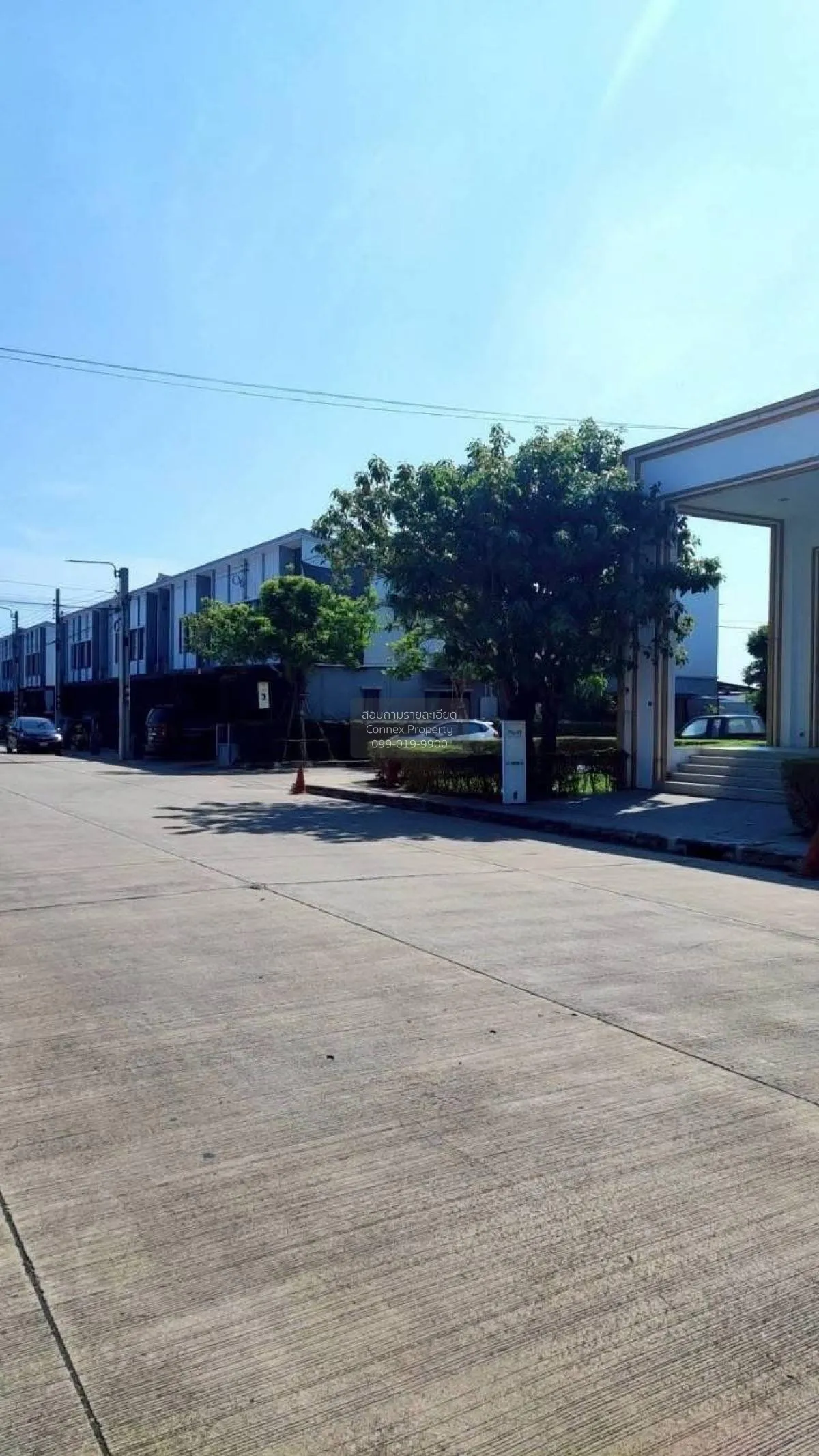 For Sale Townhouse/Townhome  , Pleno Chaiyaphruek , wide frontage