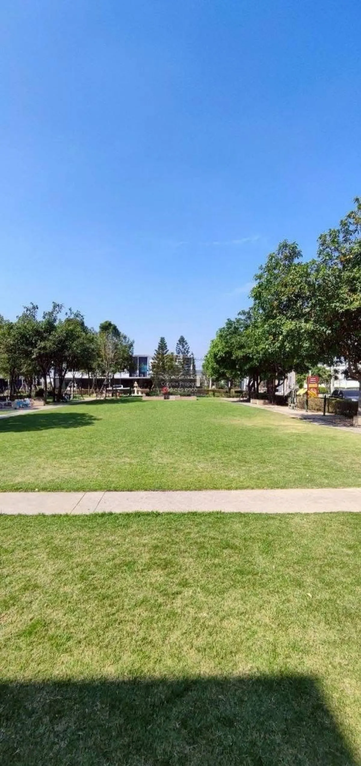 For Sale Townhouse/Townhome  , Pleno Chaiyaphruek , wide frontage