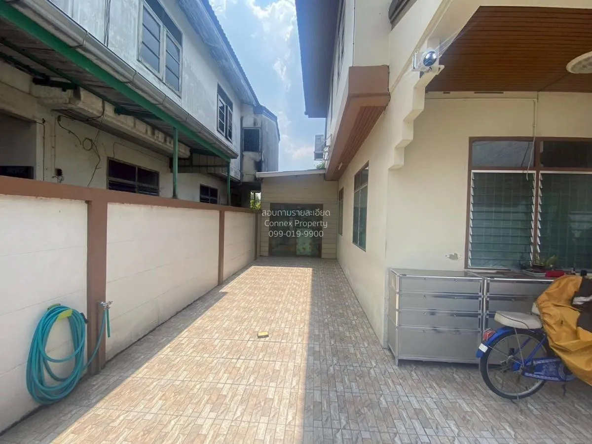For Sale 2 - storey detached house 42.6 sq m. corner house Soi Pe