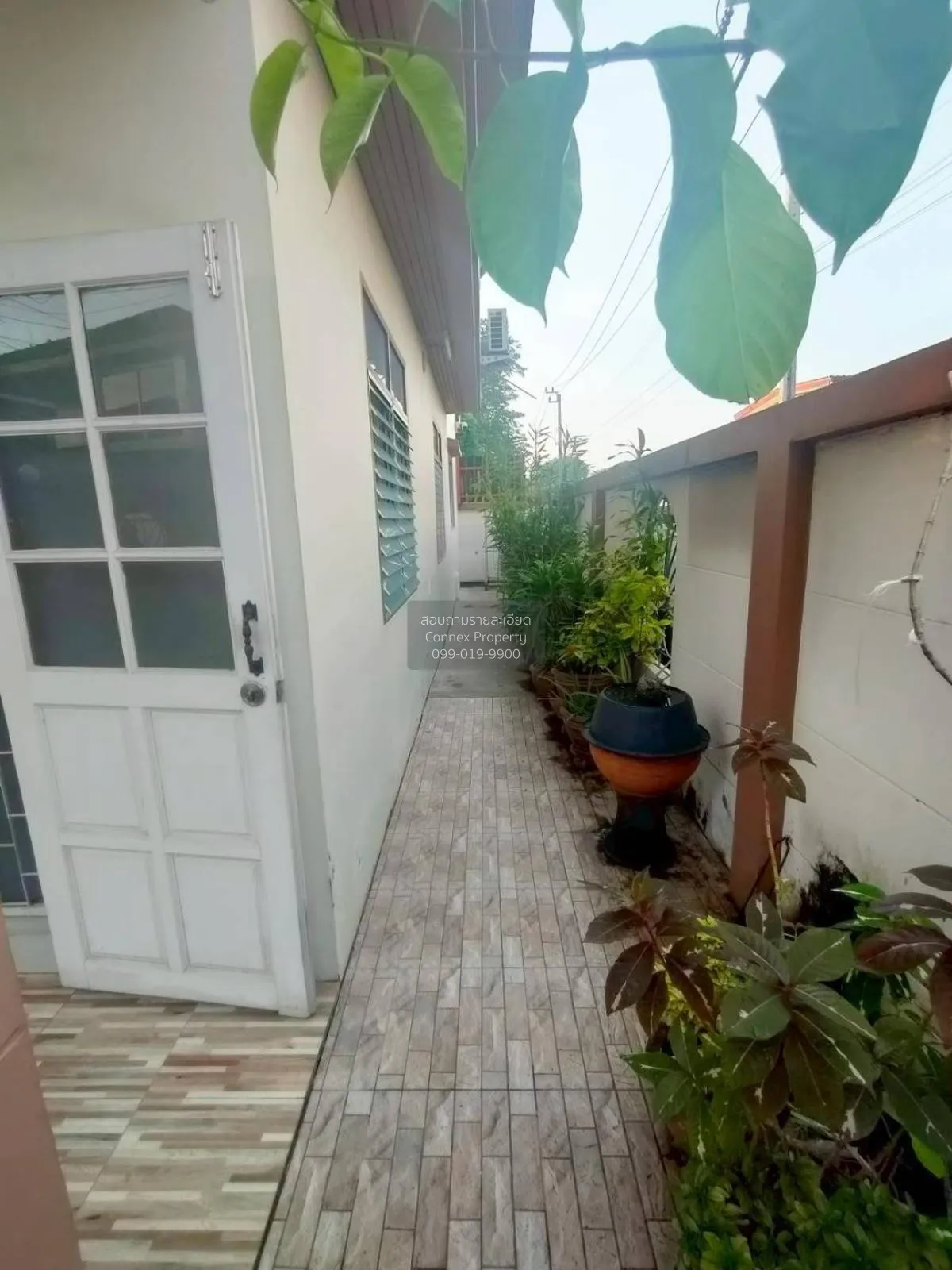 For Sale 2 - storey detached house 42.6 sq m. corner house Soi Pe