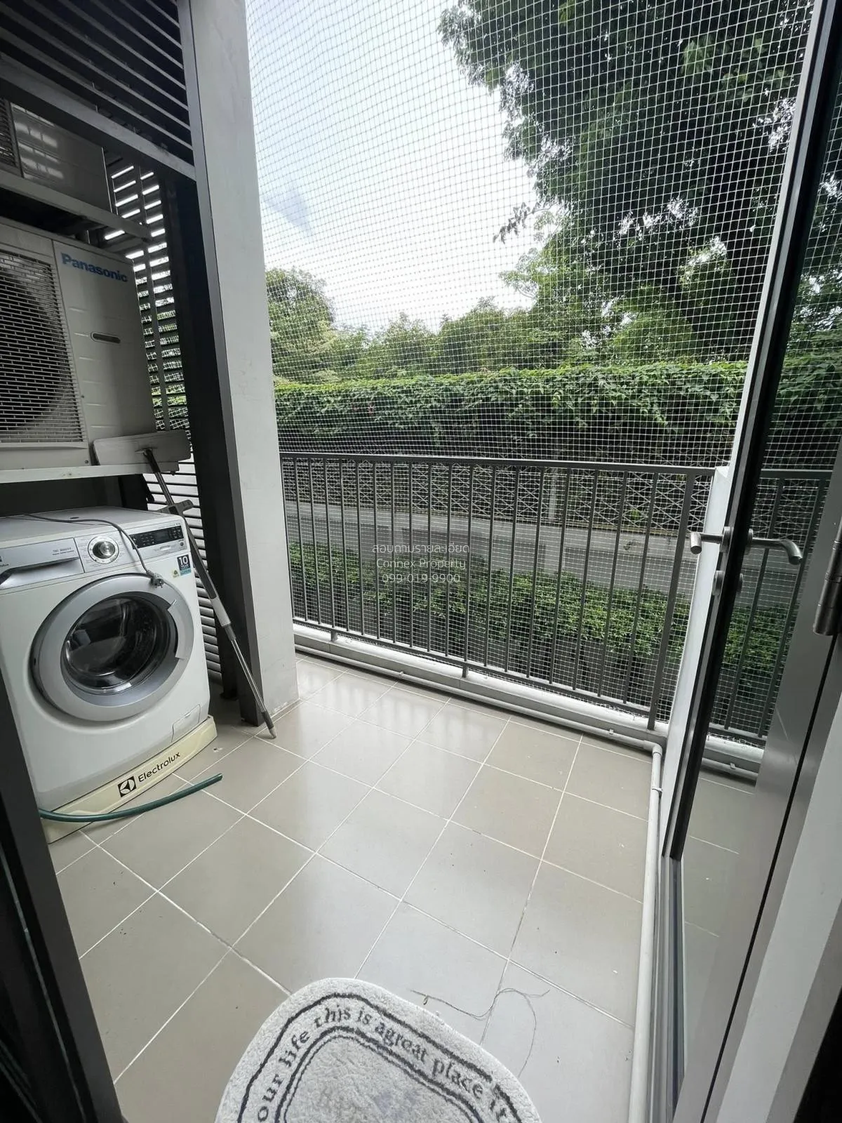 เช่าคอนโด  ดี เมโมเรีย พหลโยธิน 8 BTS-อารีย์ สามเสนใน เขต พญาไท ก