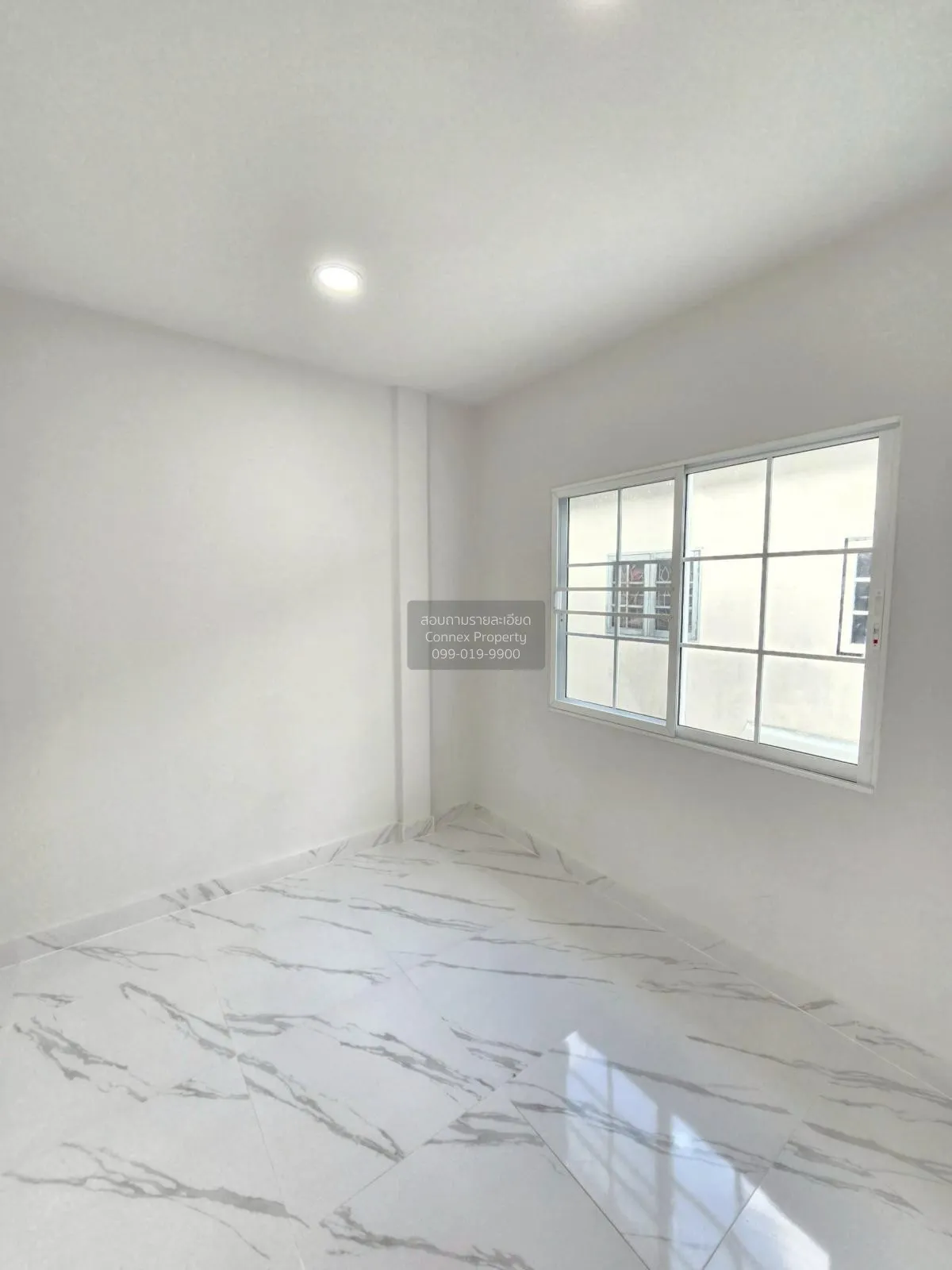 ขายทาวน์เฮ้าส์/ทาวน์โฮม  นริศรา คลอง 11 บึงน้ำรักษ์ ธัญบุรี ปทุมธ