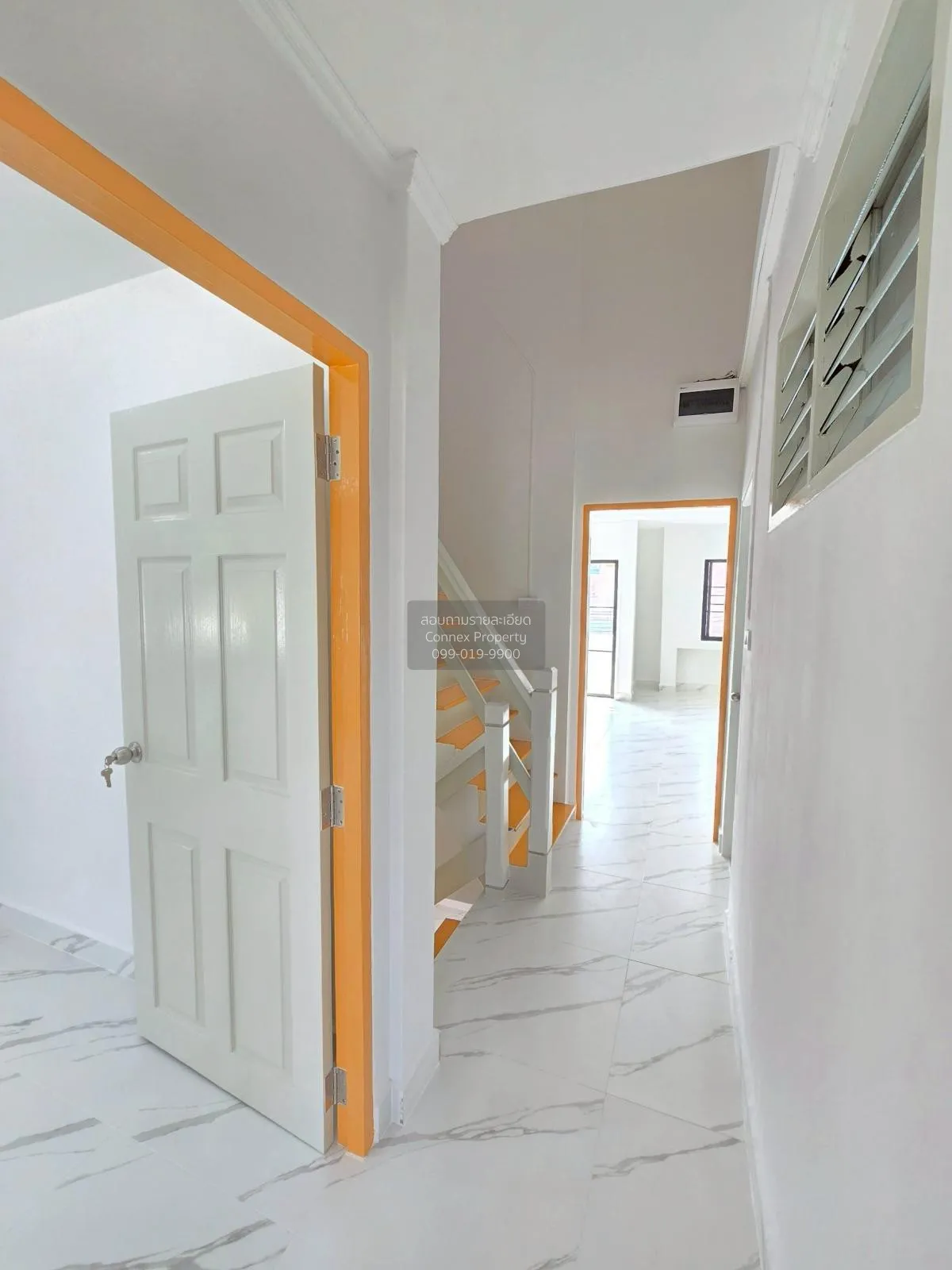 ขายทาวน์เฮ้าส์/ทาวน์โฮม  ชมฟ้า-วรางกูล คลอง 2 ประชาธิปัตย์ ธัญบุร