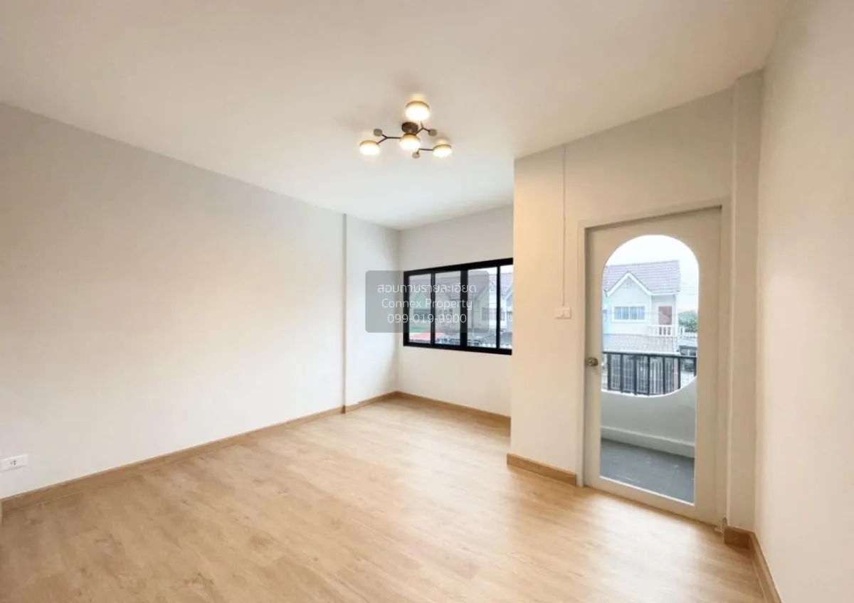 ขายทาวน์เฮ้าส์/ทาวน์โฮม  บ้านร่มประดู่ เพชรเกษม 104 ห้องมุม รีโนเ