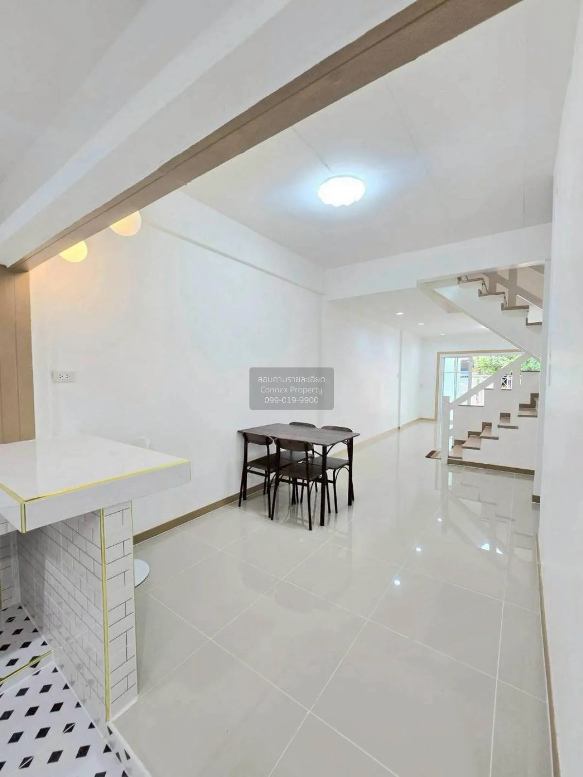 ขายทาวน์เฮ้าส์/ทาวน์โฮม  ดิเอมเมอรัลด์ พาร์ค 2 บางบัวทอง บางบัวทอ