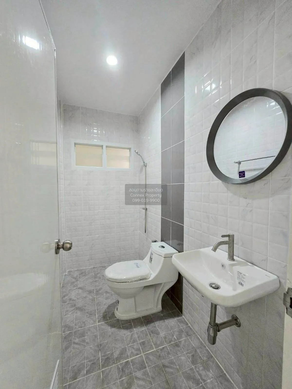 ขายทาวน์เฮ้าส์/ทาวน์โฮม  ดิเอมเมอรัลด์ พาร์ค 2 บางบัวทอง บางบัวทอ