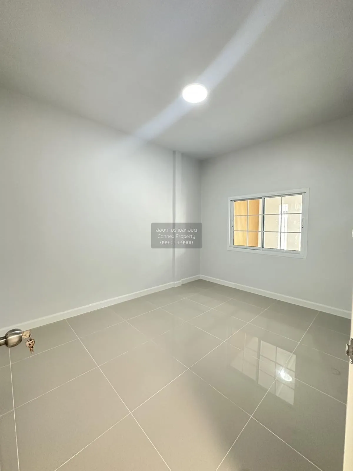 For Sale Townhouse/Townhome  , Narisara khong 11 , Bueng Nam Rak 