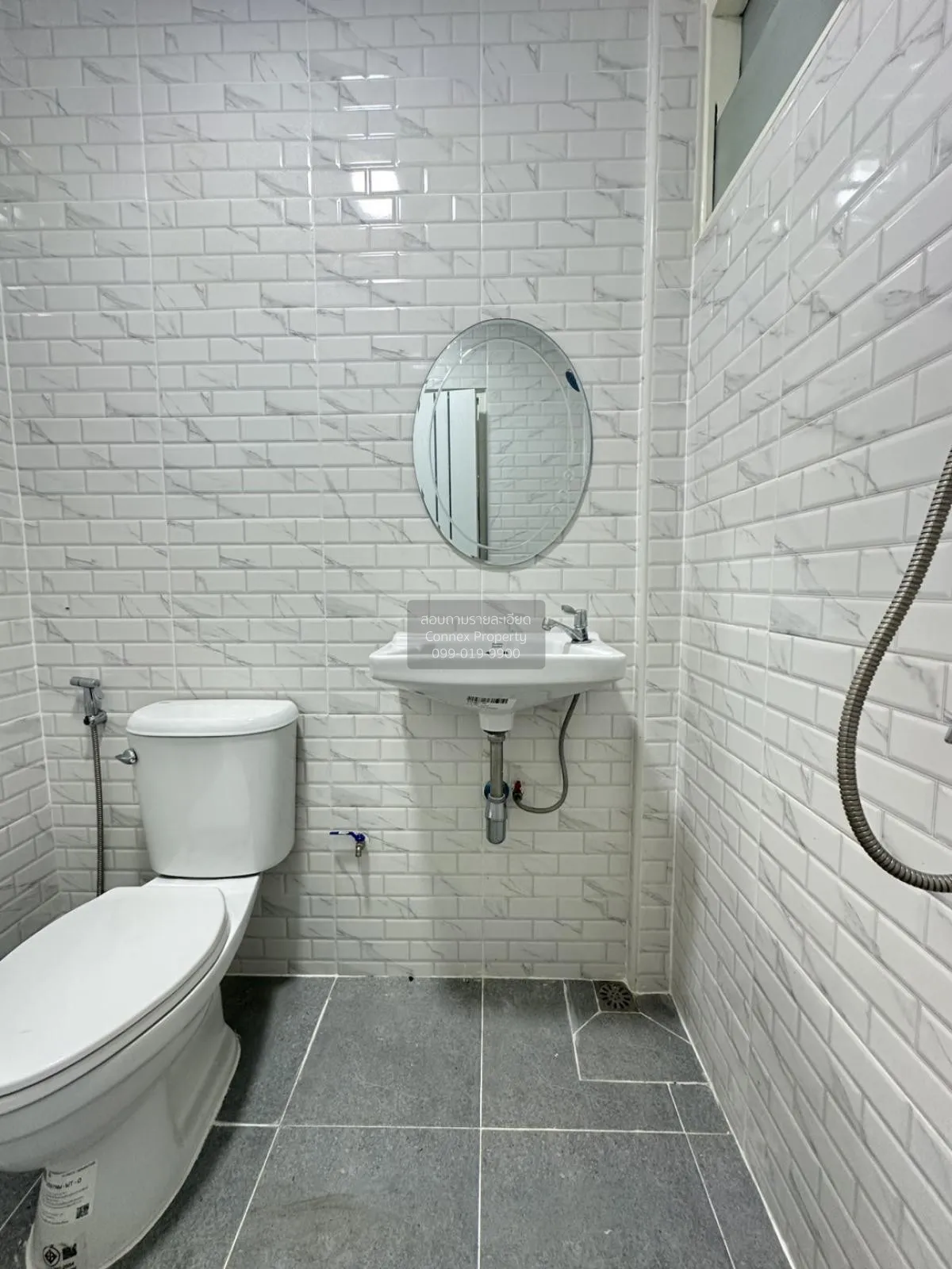 For Sale Townhouse/Townhome  , Narisara khong 11 , Bueng Nam Rak 