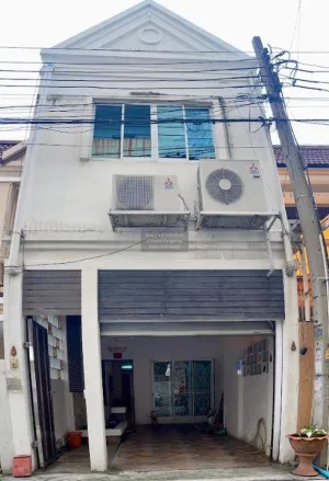 For Sale  townhouse, Lat Phrao 41, Phawana Soi , Sam Saen Nok , Huai Khwang , Bangkok , CX-125298