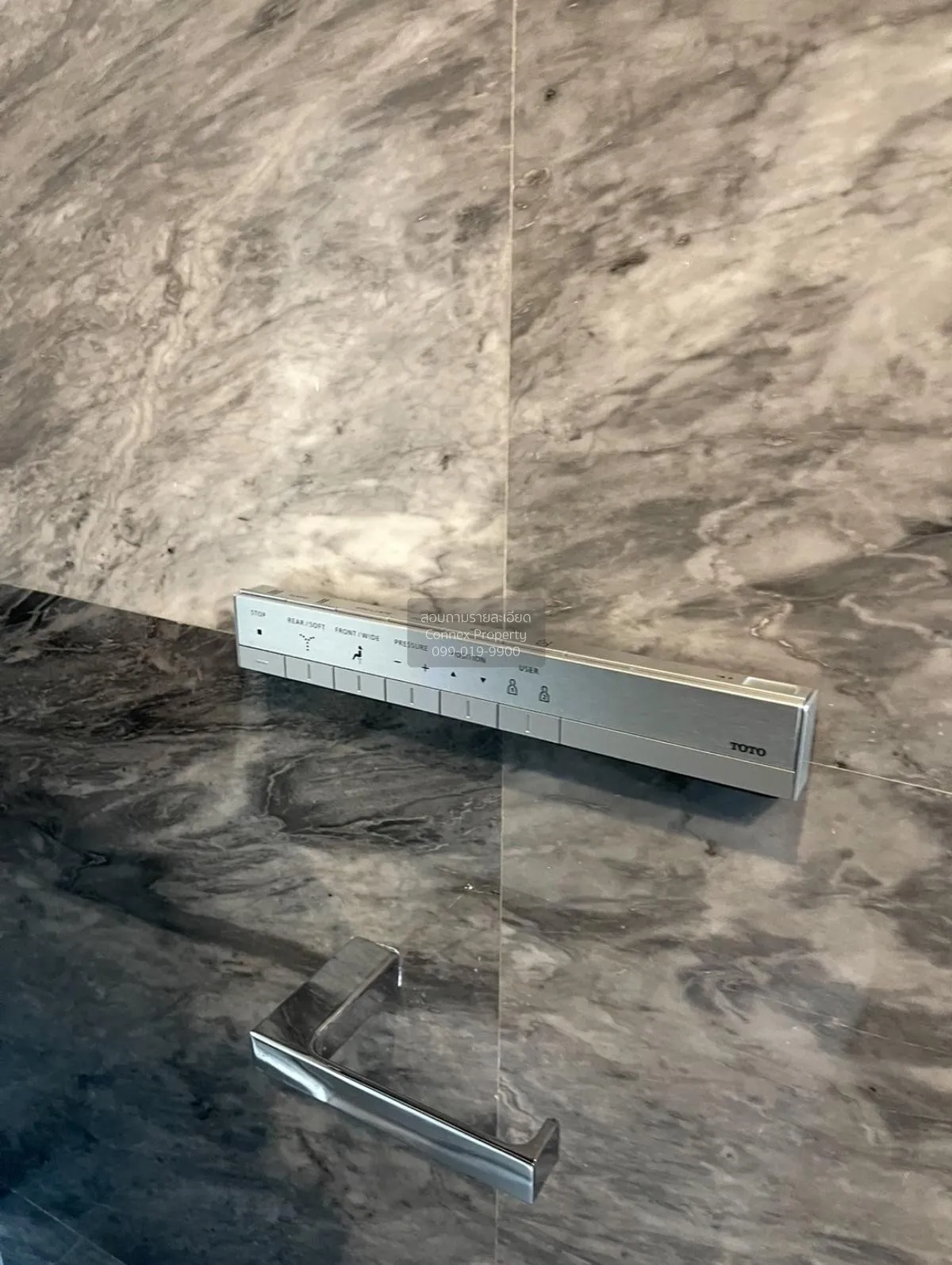 For Rent Condo , The Monument Sanampao , nice view , high floor ,