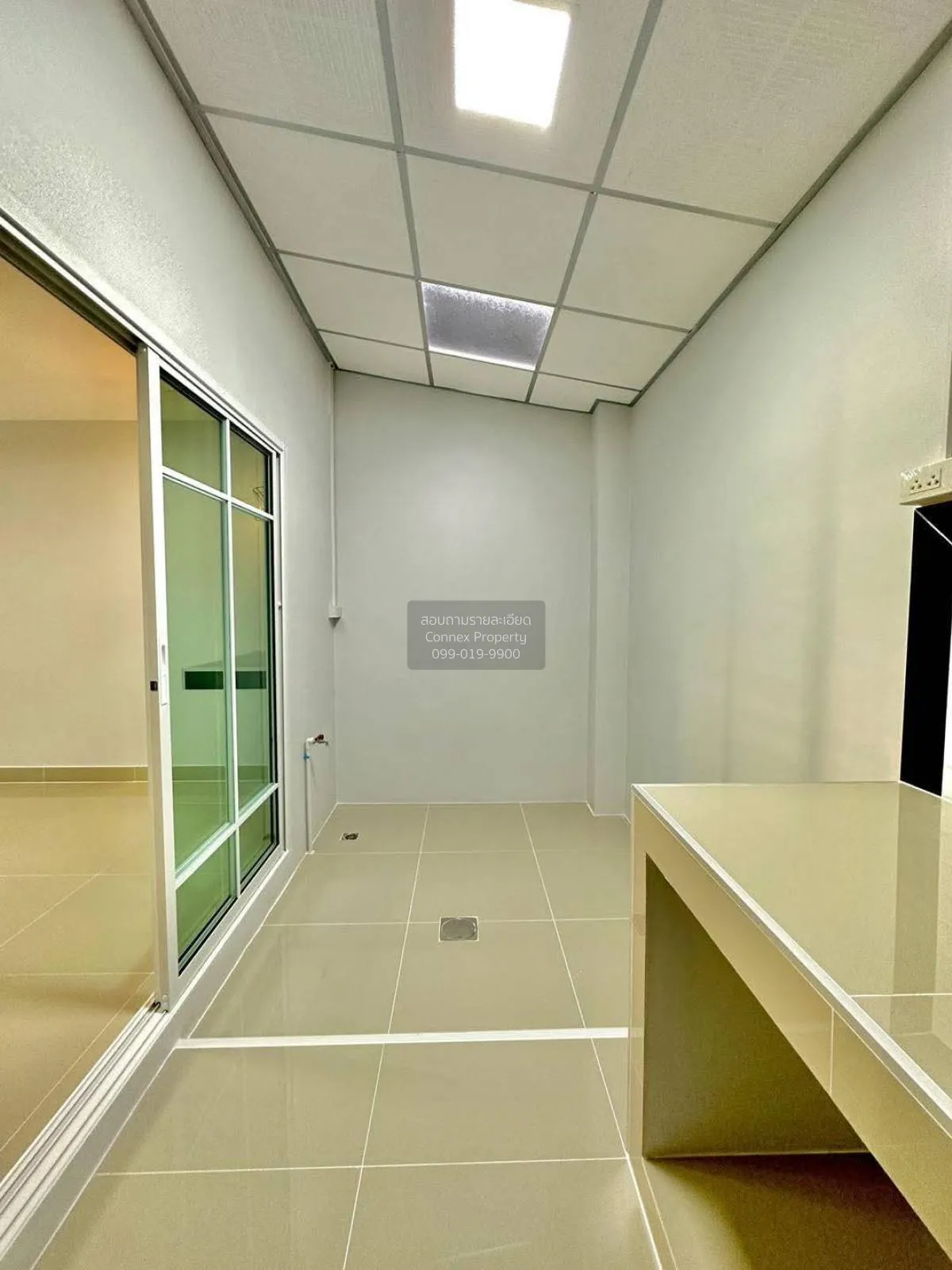 ขายทาวน์เฮ้าส์/ทาวน์โฮม  บ้านรัตนธานี (บางบัวทอง) รีโนเวทใหม่ บาง