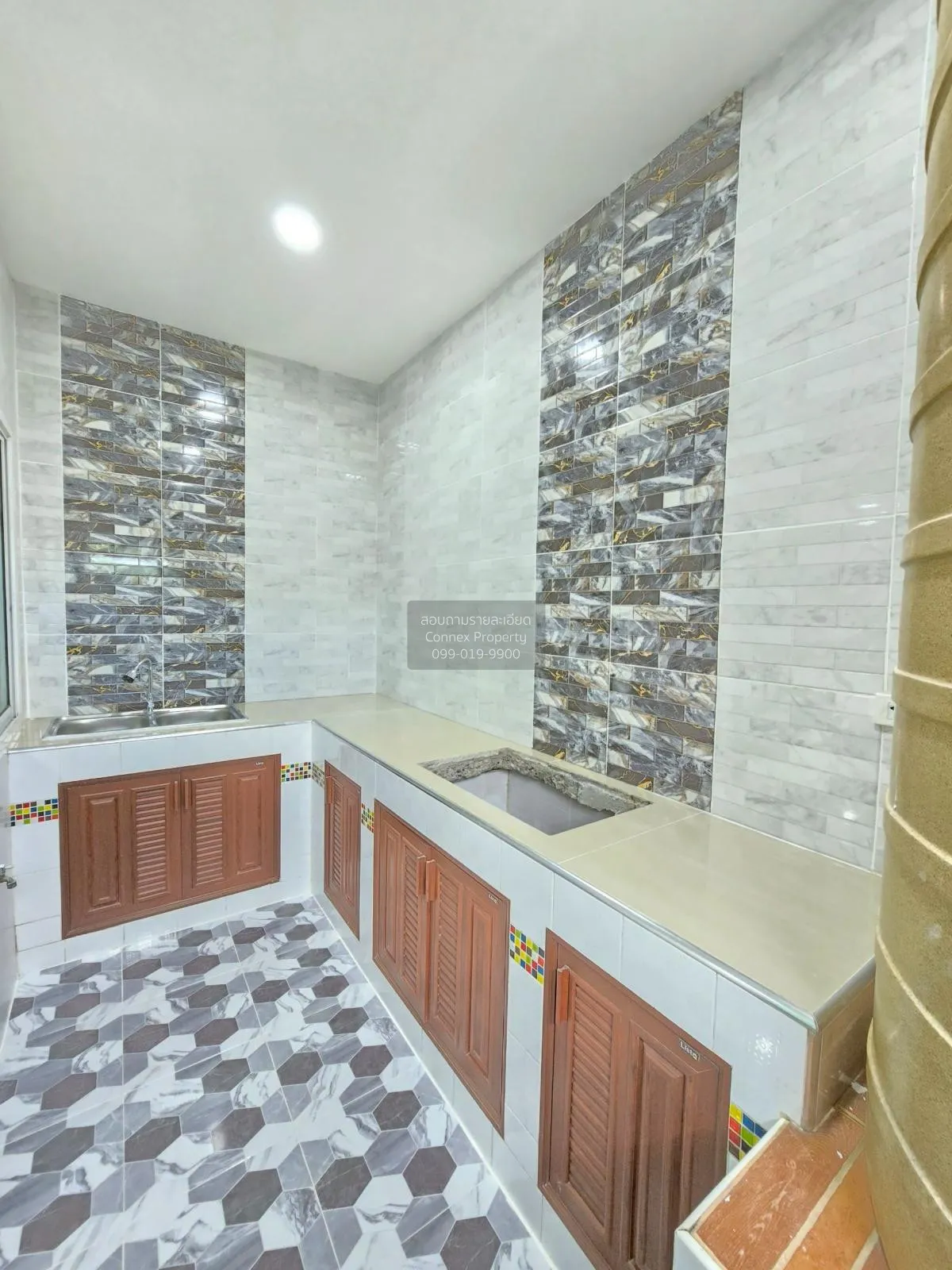 ขายทาวน์เฮ้าส์/ทาวน์โฮม  เดอะ ปาร์ค แอท แฟชั่น คันนายาว เขต บึงกุ