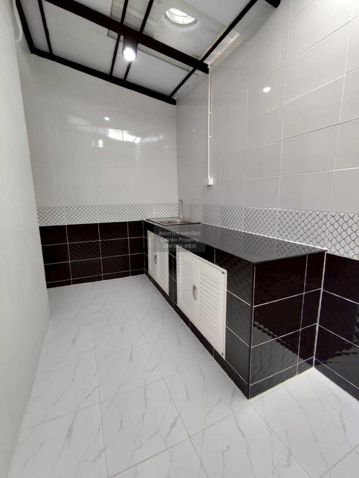 ขายทาวน์เฮ้าส์/ทาวน์โฮม  บ้านลุมพินี บางบัวทอง MRT-คลองบางไผ่ พิม