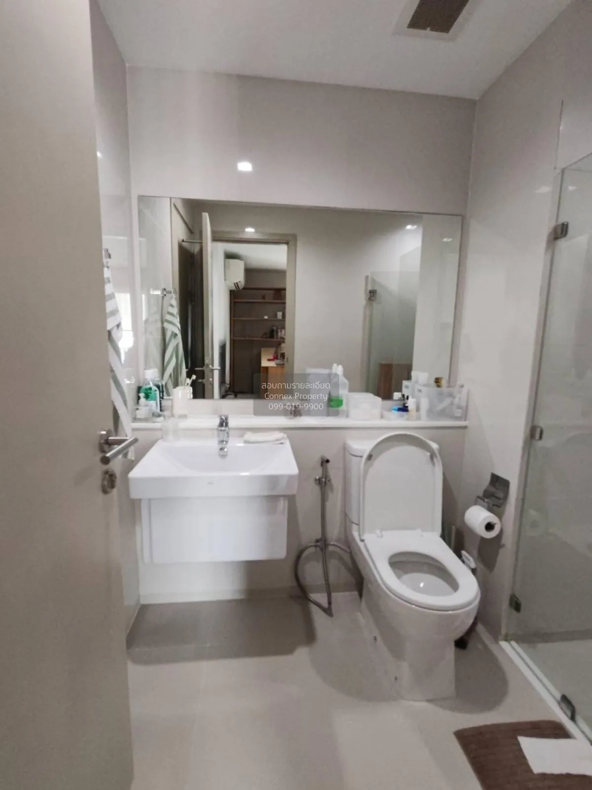 For Rent Condo , Life Ladprao , nice view , high floor , BTS-Ha Y